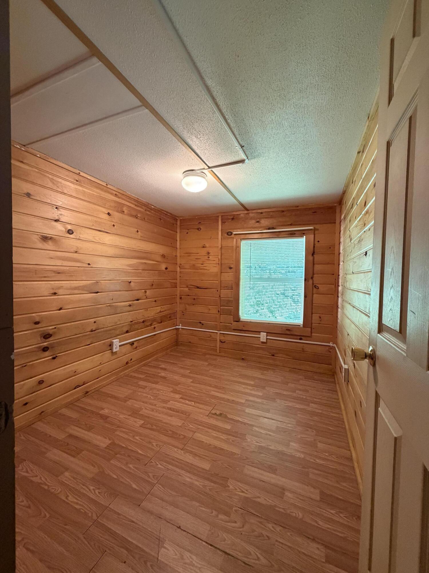 16 Craig Lane Property Photo 25