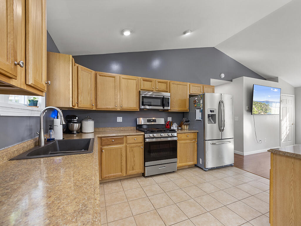 134 Covell Road Property Photo 12