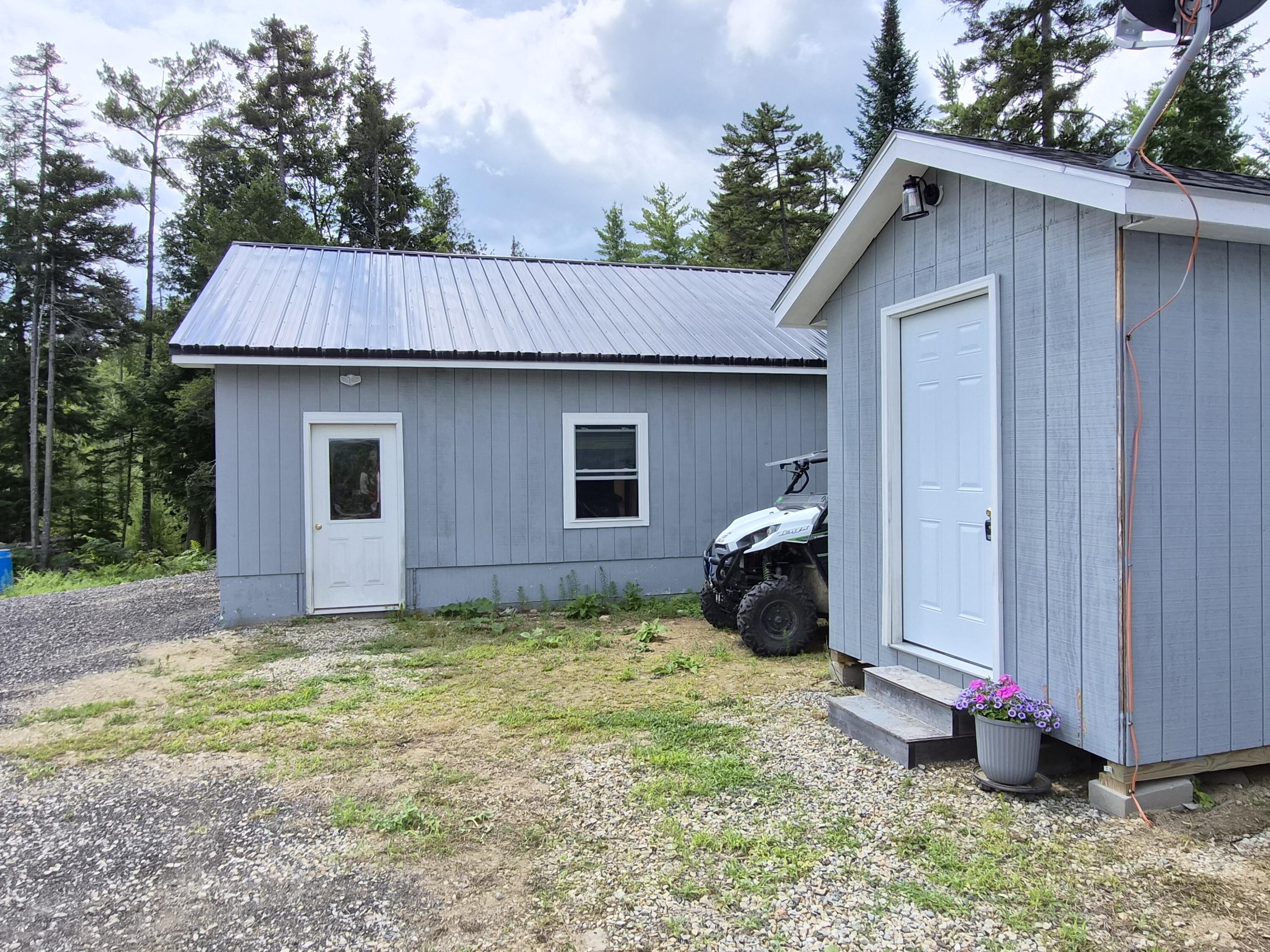 77 Shanie Lane Property Photo 14