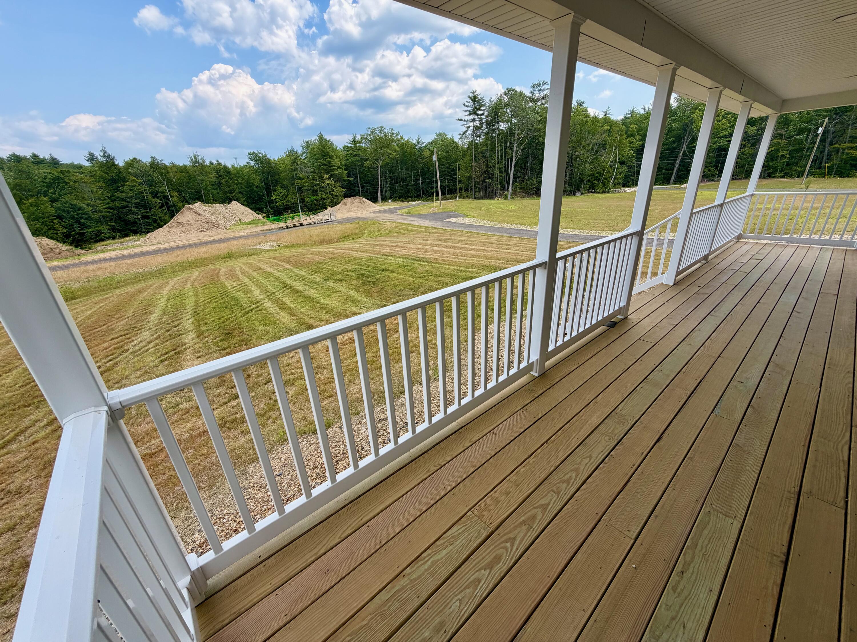 2 Roger's Way Property Photo 6