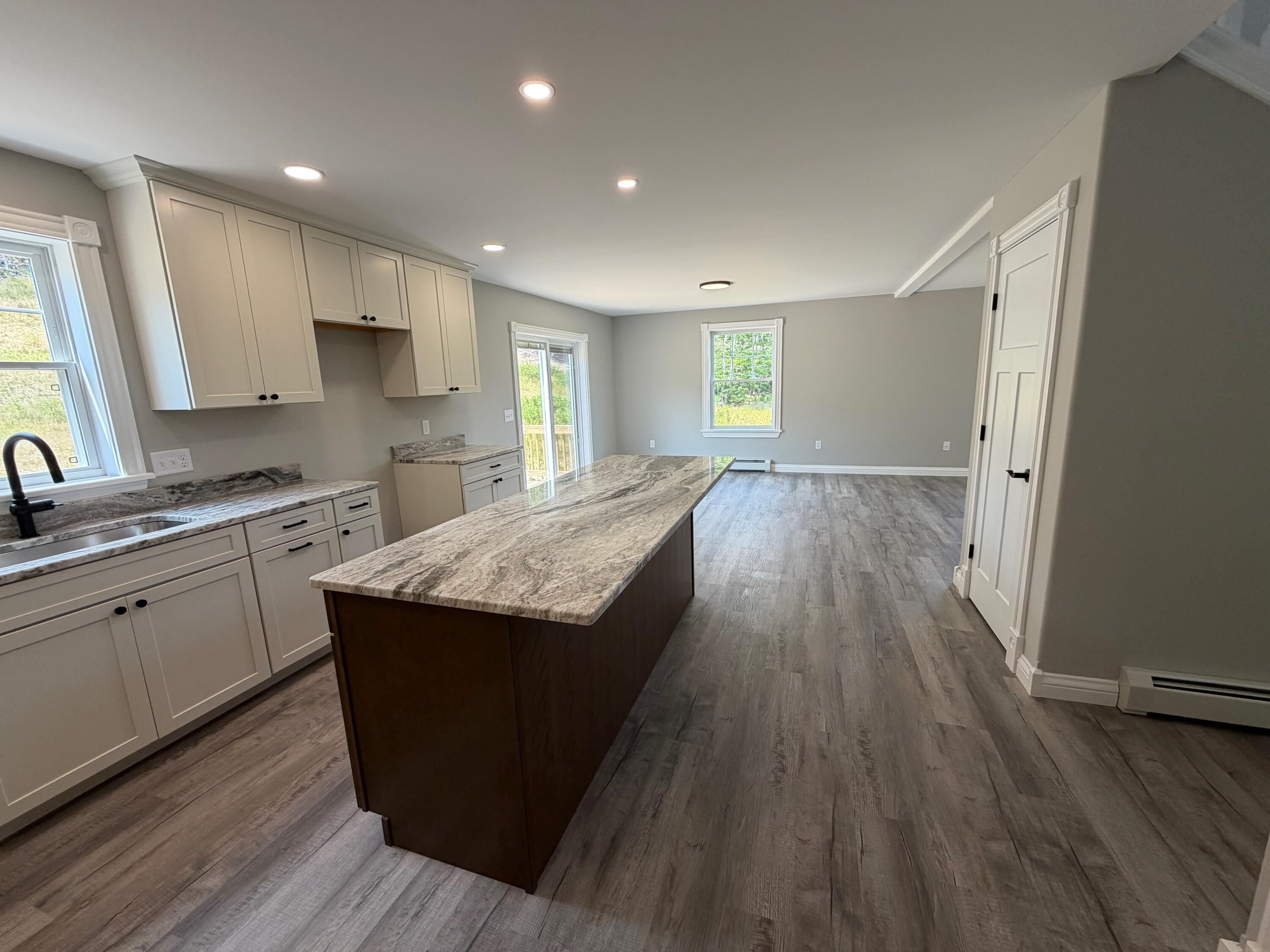 2 Roger's Way Property Photo 11