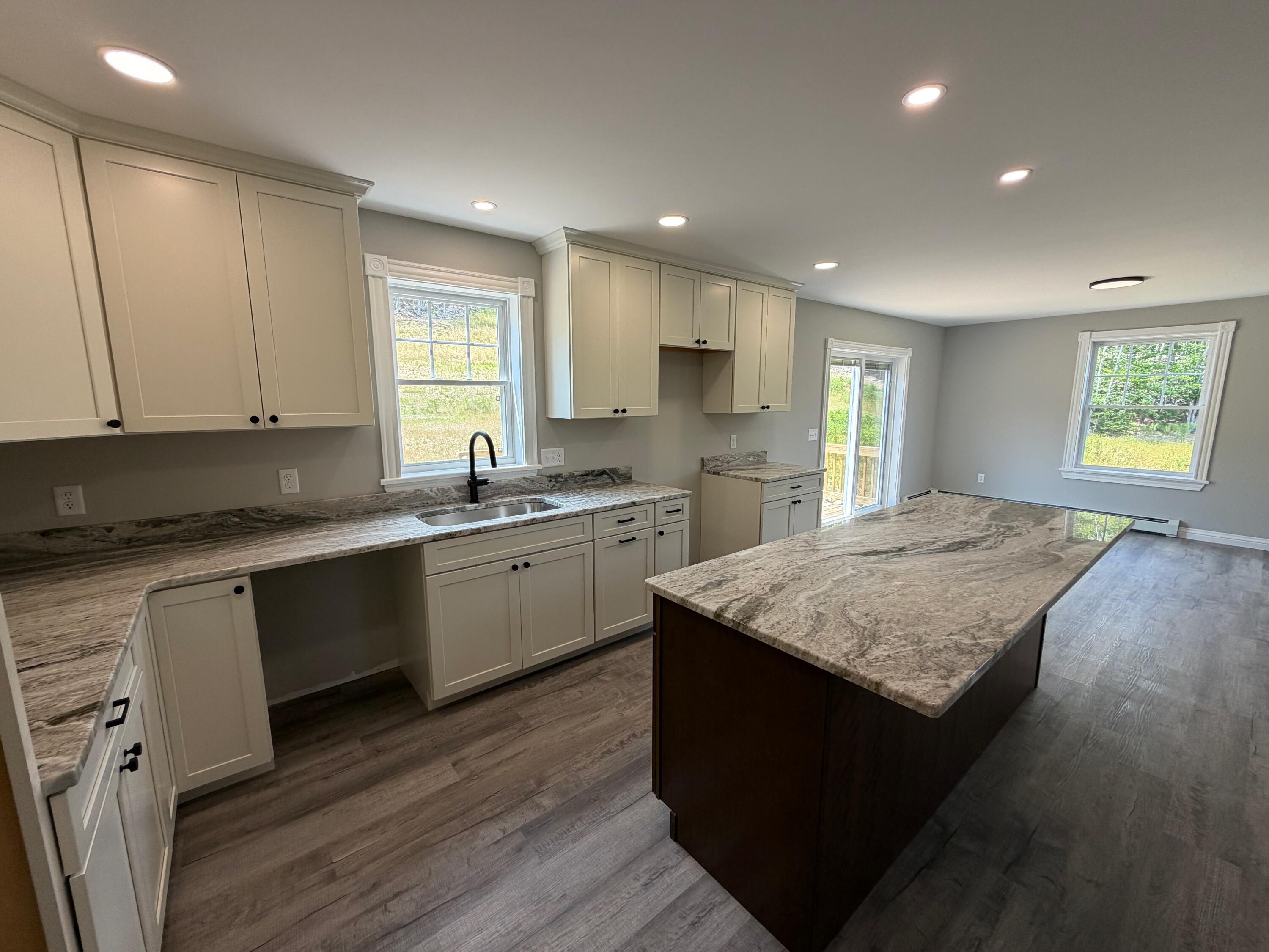 2 Roger's Way Property Photo 12