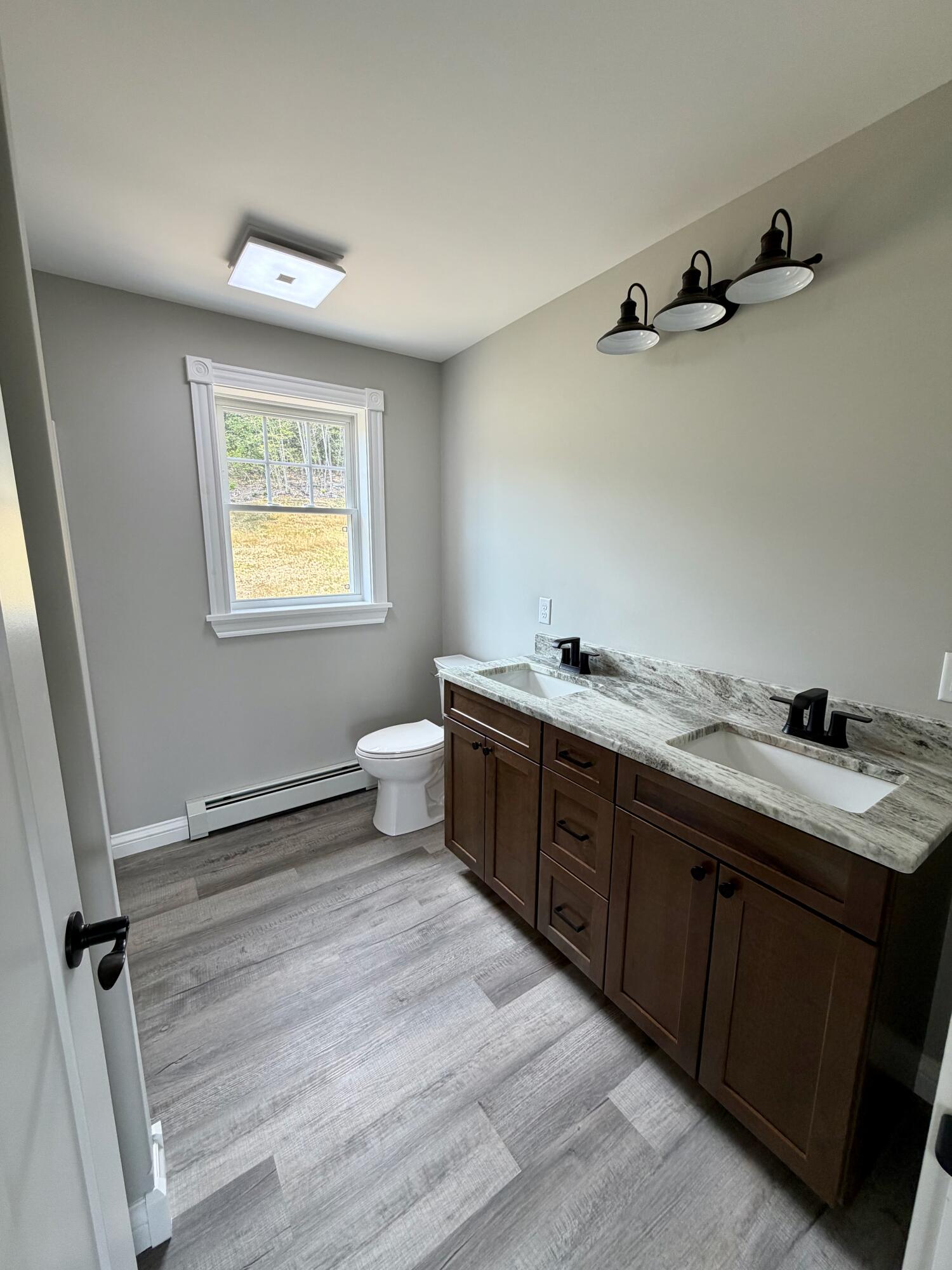 2 Roger's Way Property Photo 32