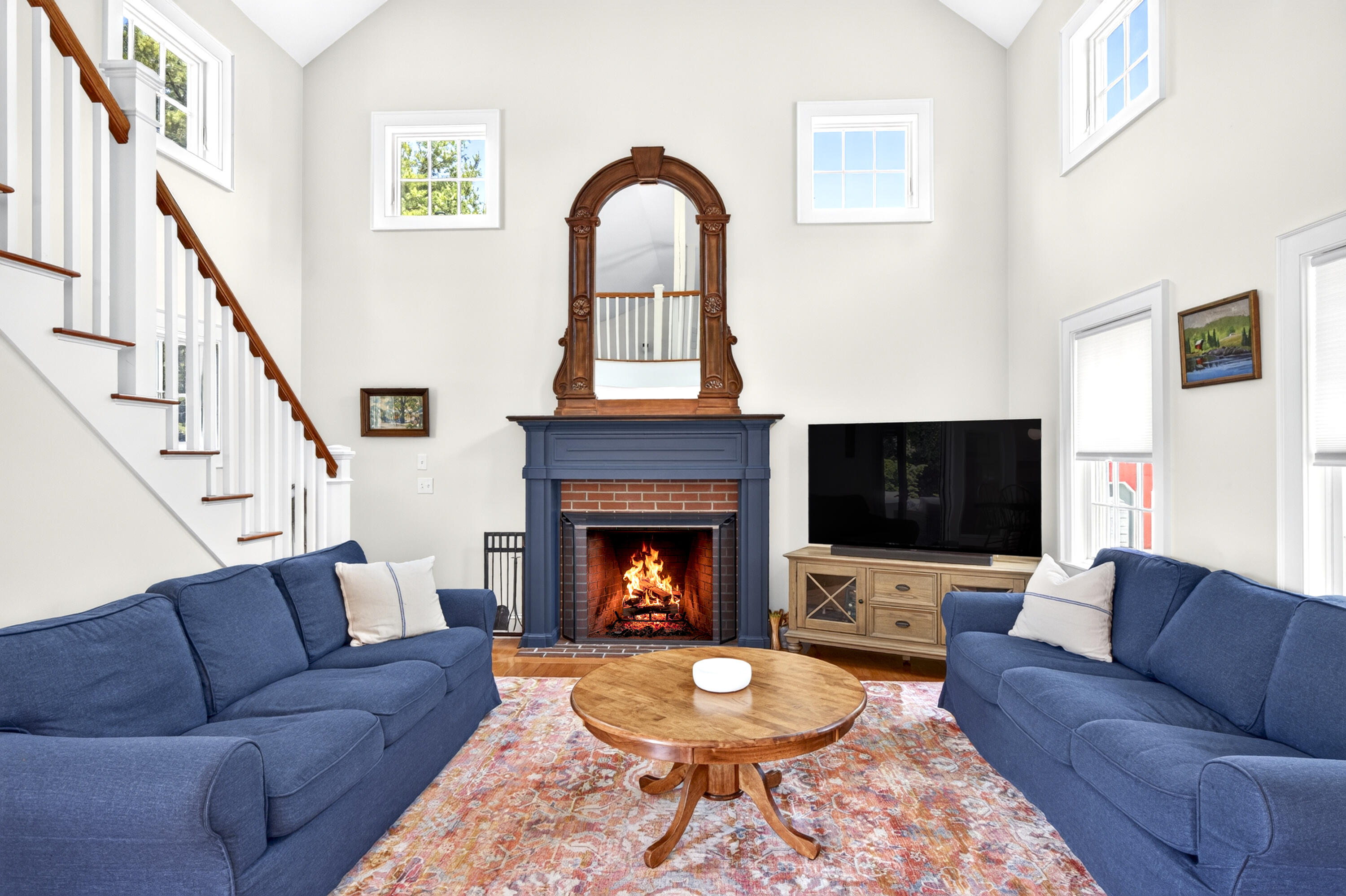 44 Indian Trail Road Property Photo 5