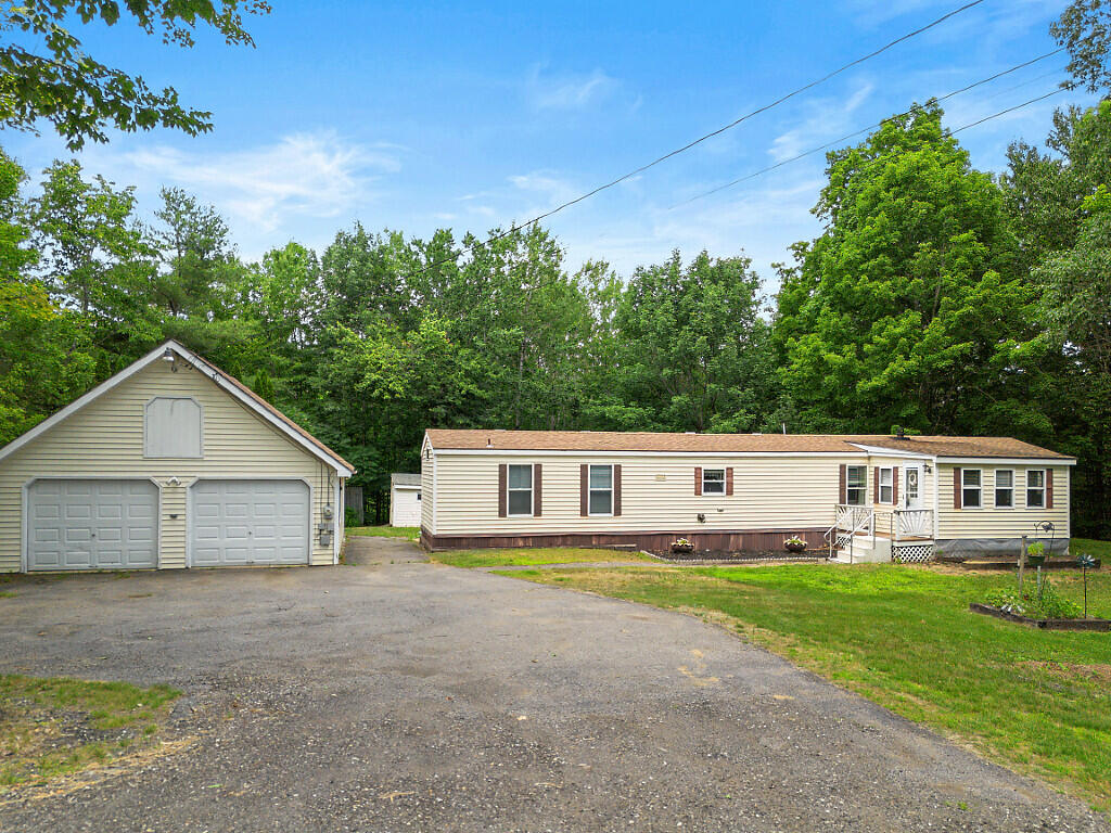 275 Langdon Road Property Photo 5