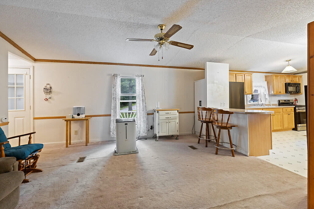 275 Langdon Road Property Photo 11