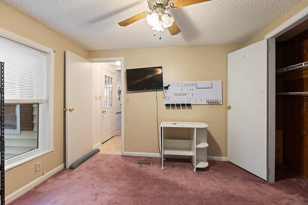 275 Langdon Road Property Photo 22