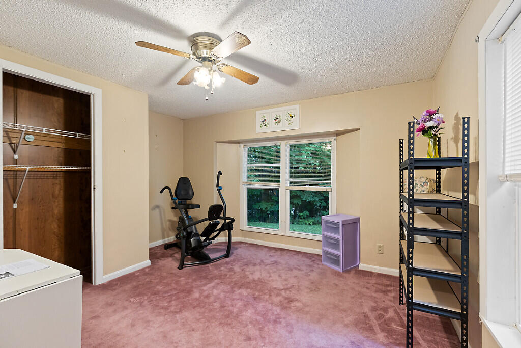275 Langdon Road Property Photo 23