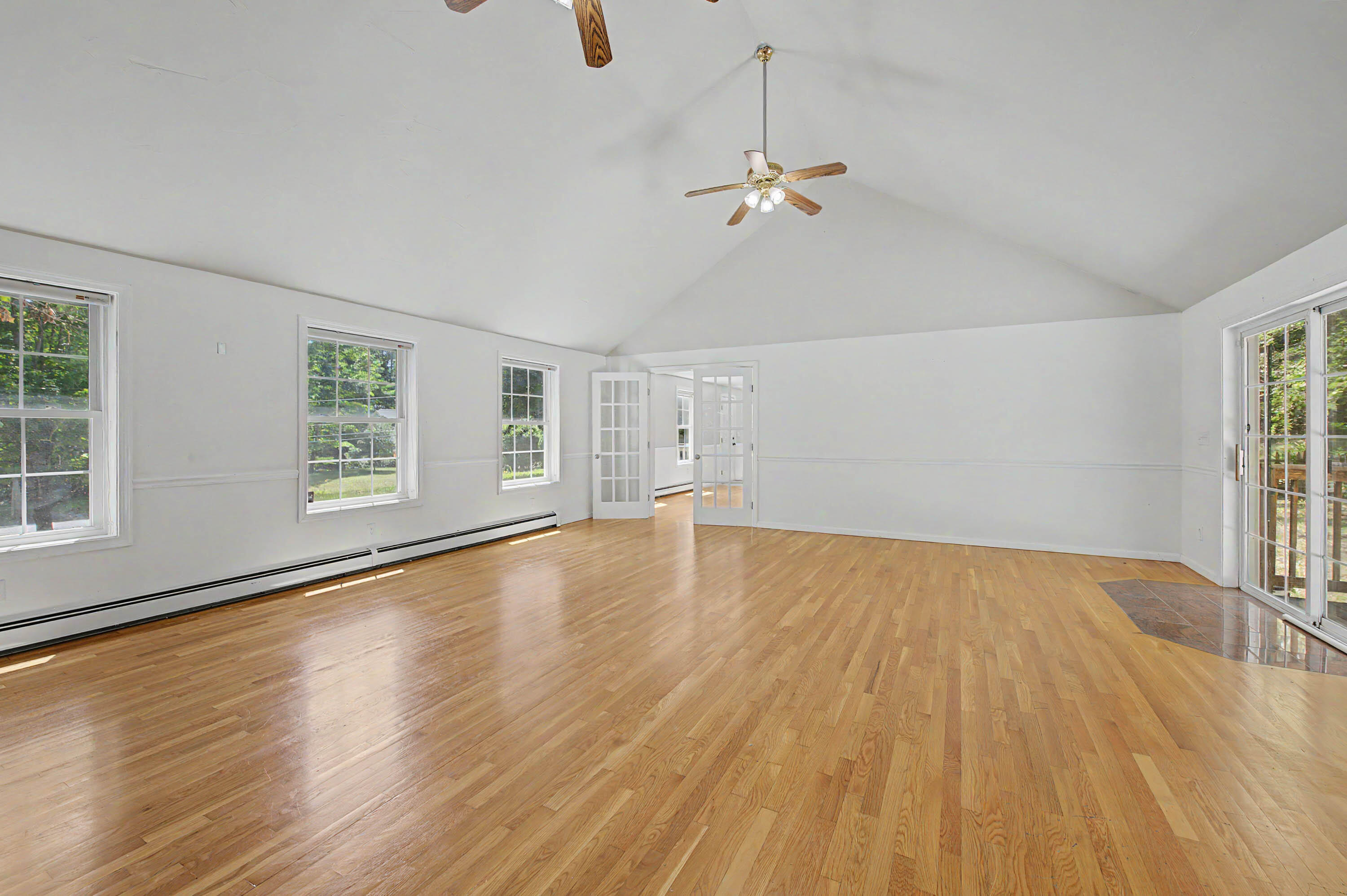 9 Monroe Drive Property Photo 20