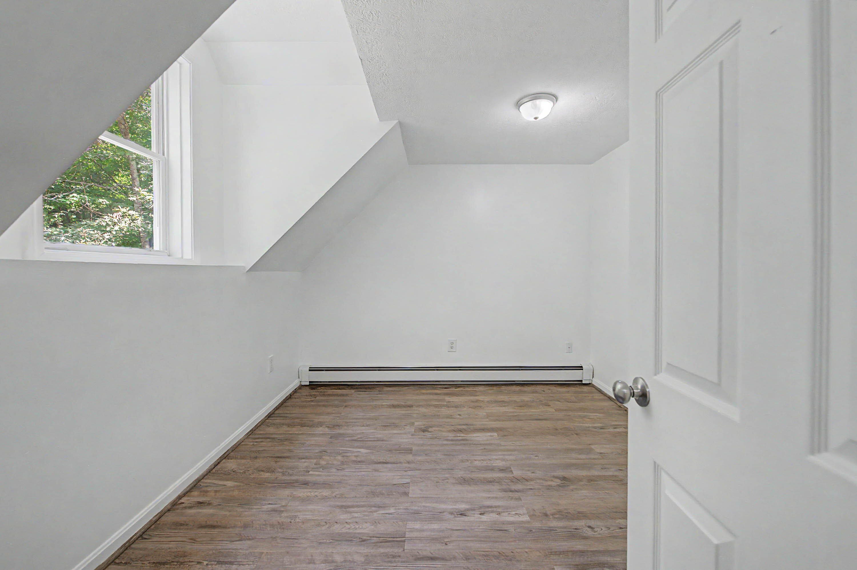 9 Monroe Drive Property Photo 34