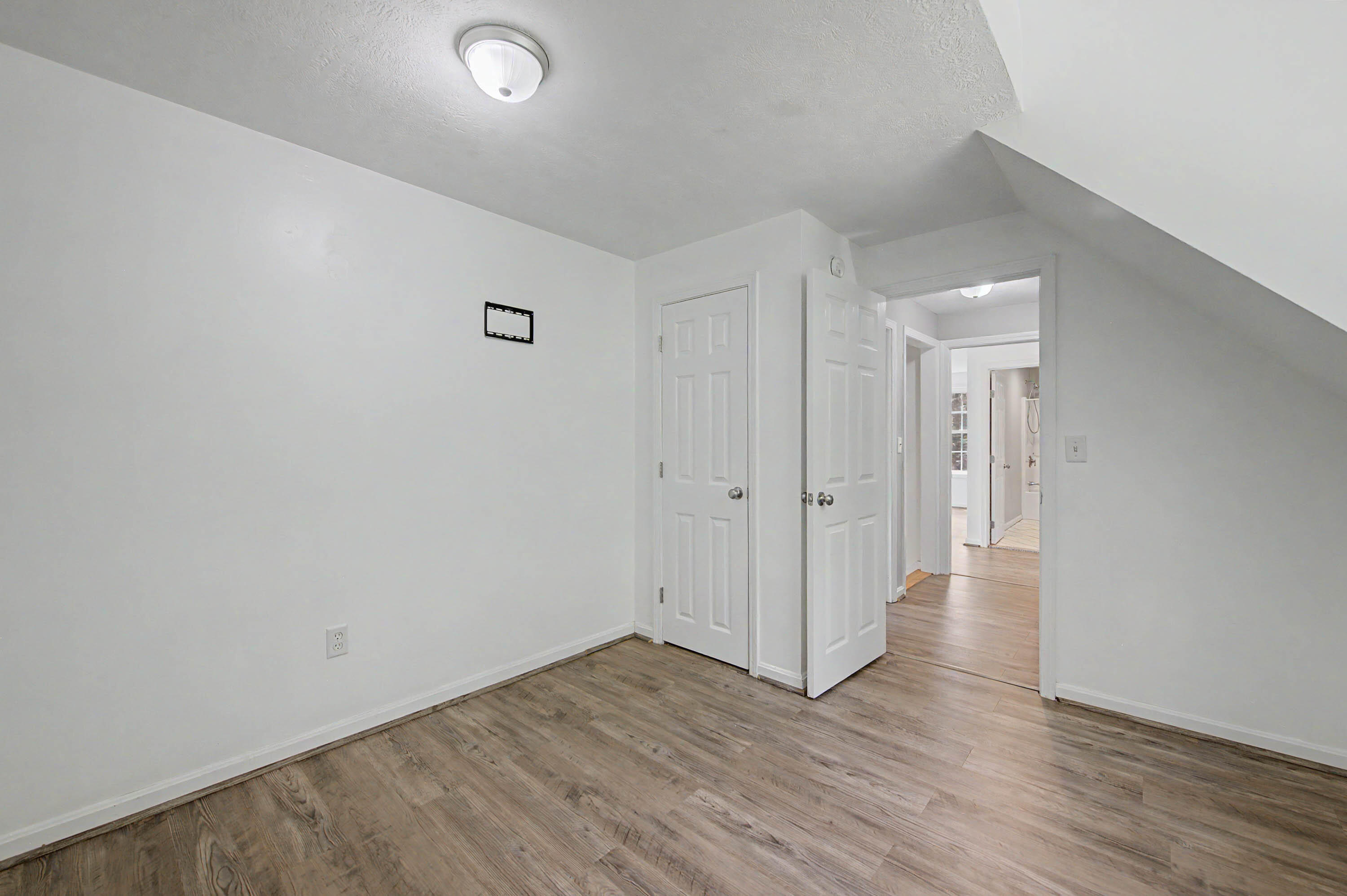9 Monroe Drive Property Photo 35