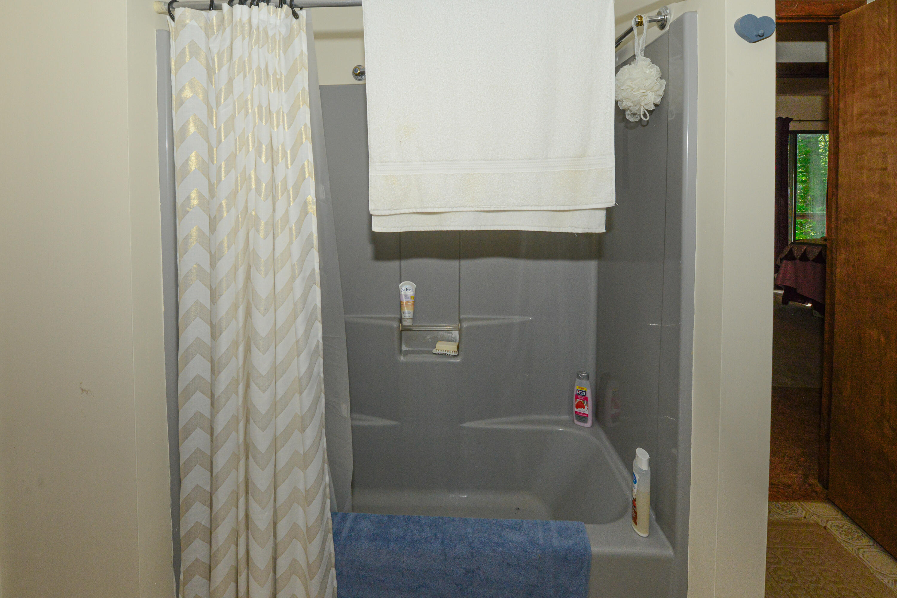 84 Kezars Ridge Property Photo 11