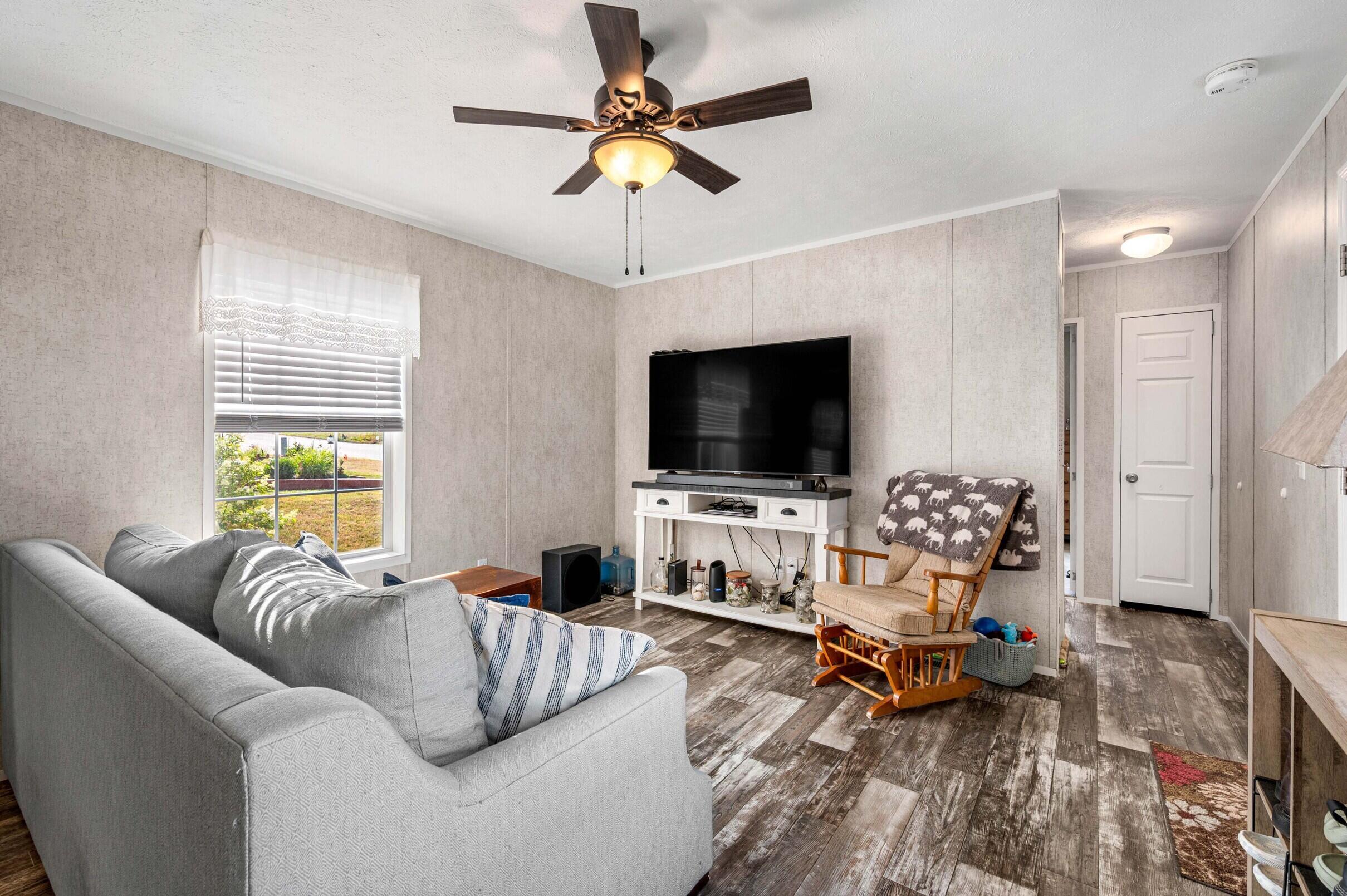 21 Purington Avenue Property Photo 4