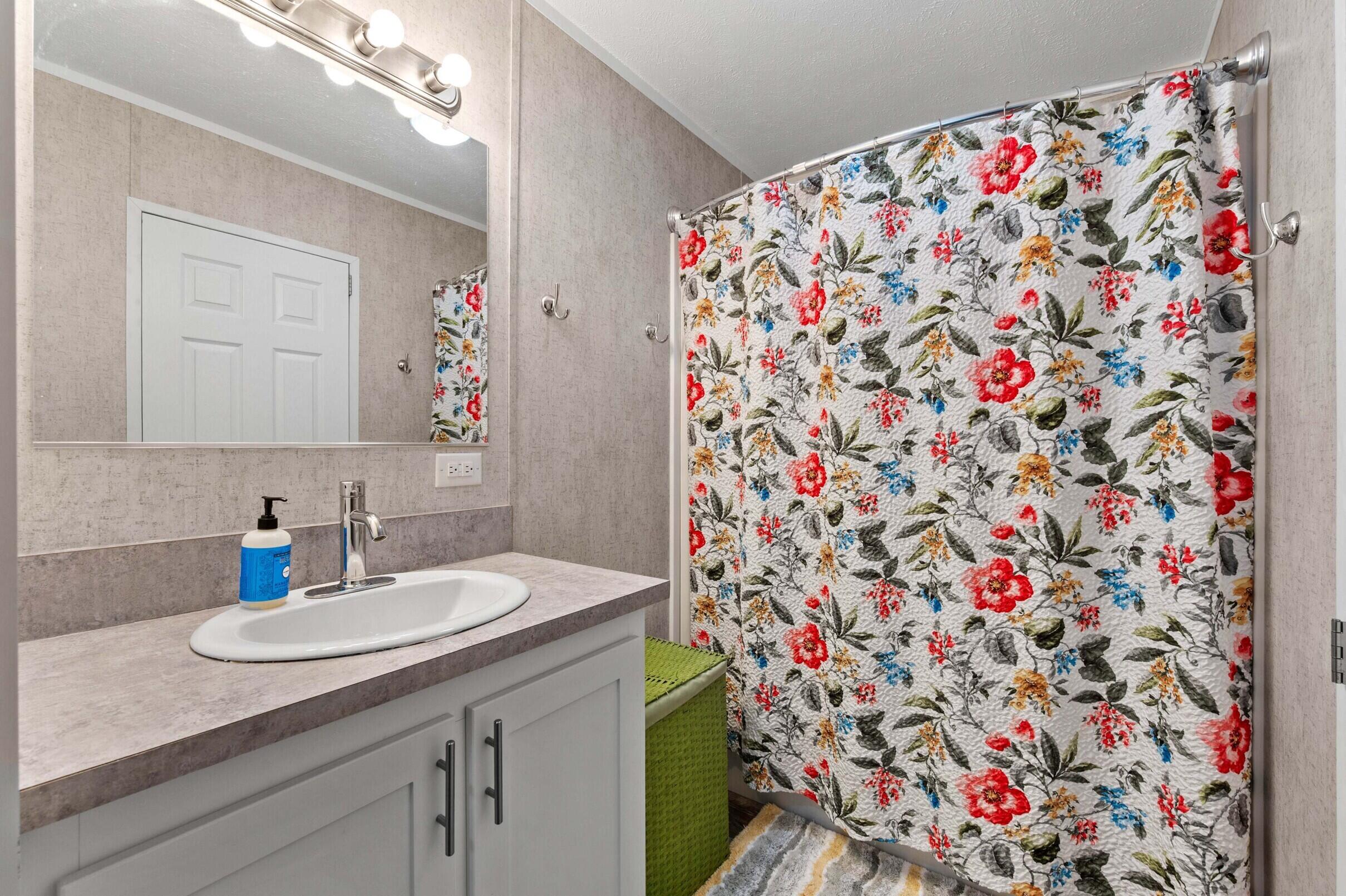 21 Purington Avenue Property Photo 16