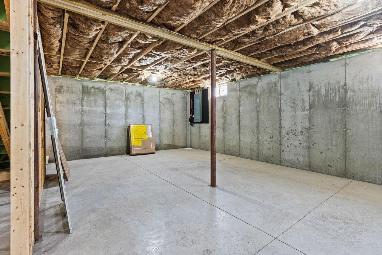 18 Pelletier Drive Property Photo 33