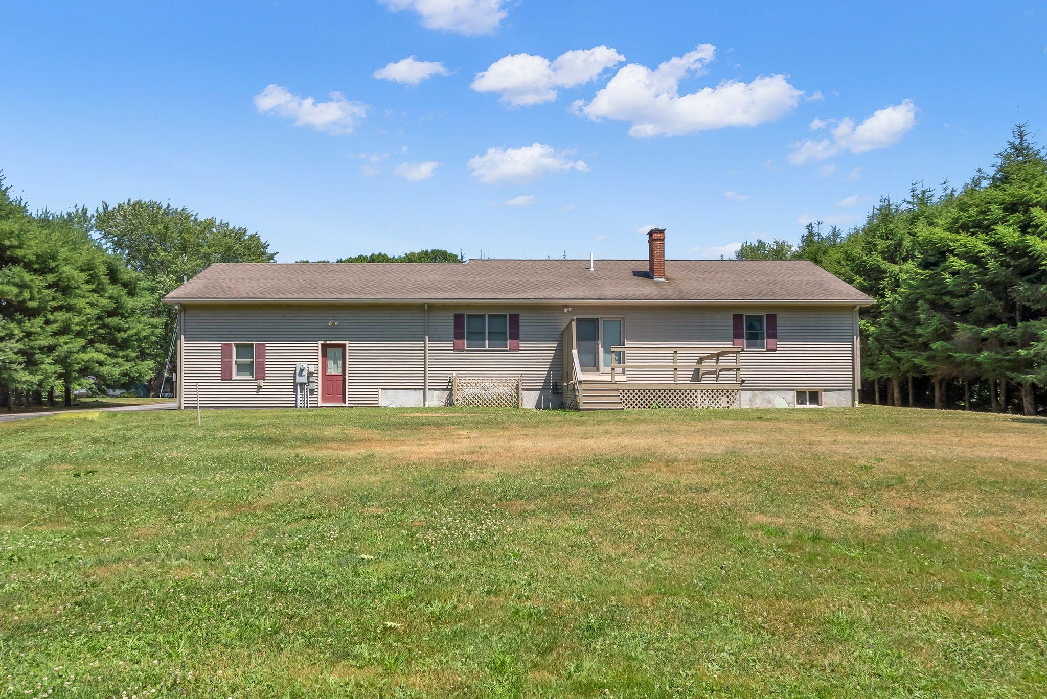 9 Oak Run Property Photo 6
