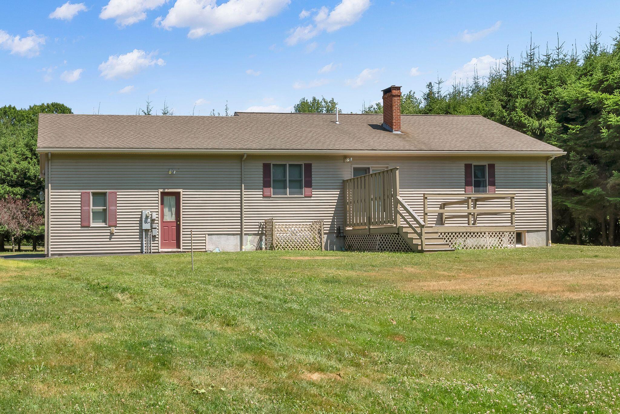 9 Oak Run Property Photo 8