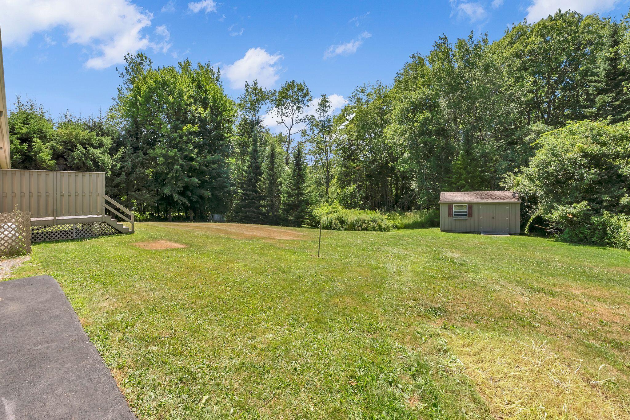 9 Oak Run Property Photo 12