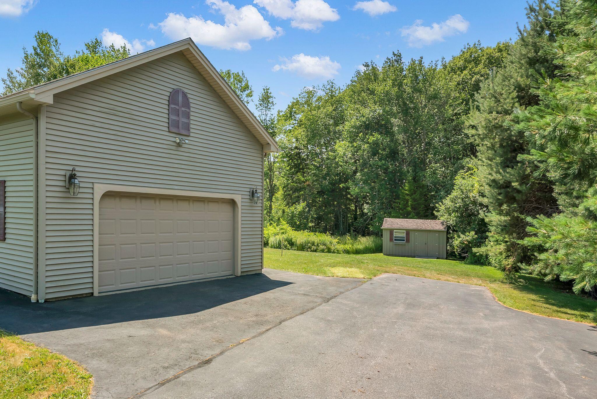 9 Oak Run Property Photo 18