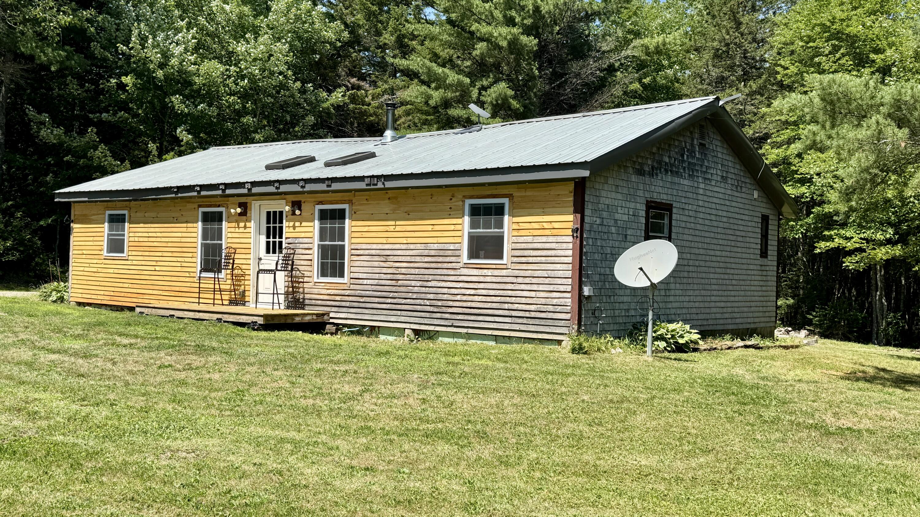 539 King Street Property Photo 6