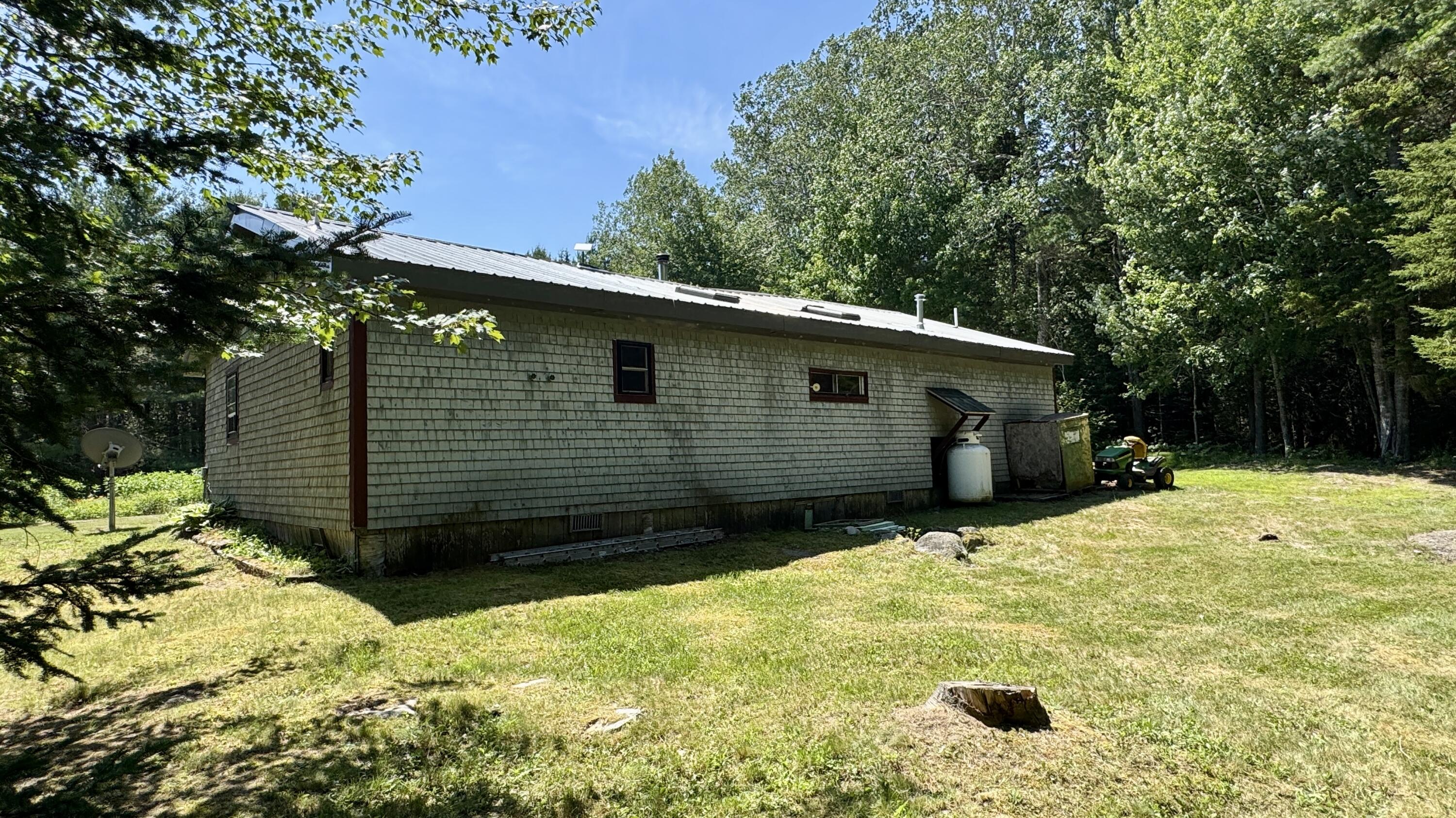 539 King Street Property Photo 8