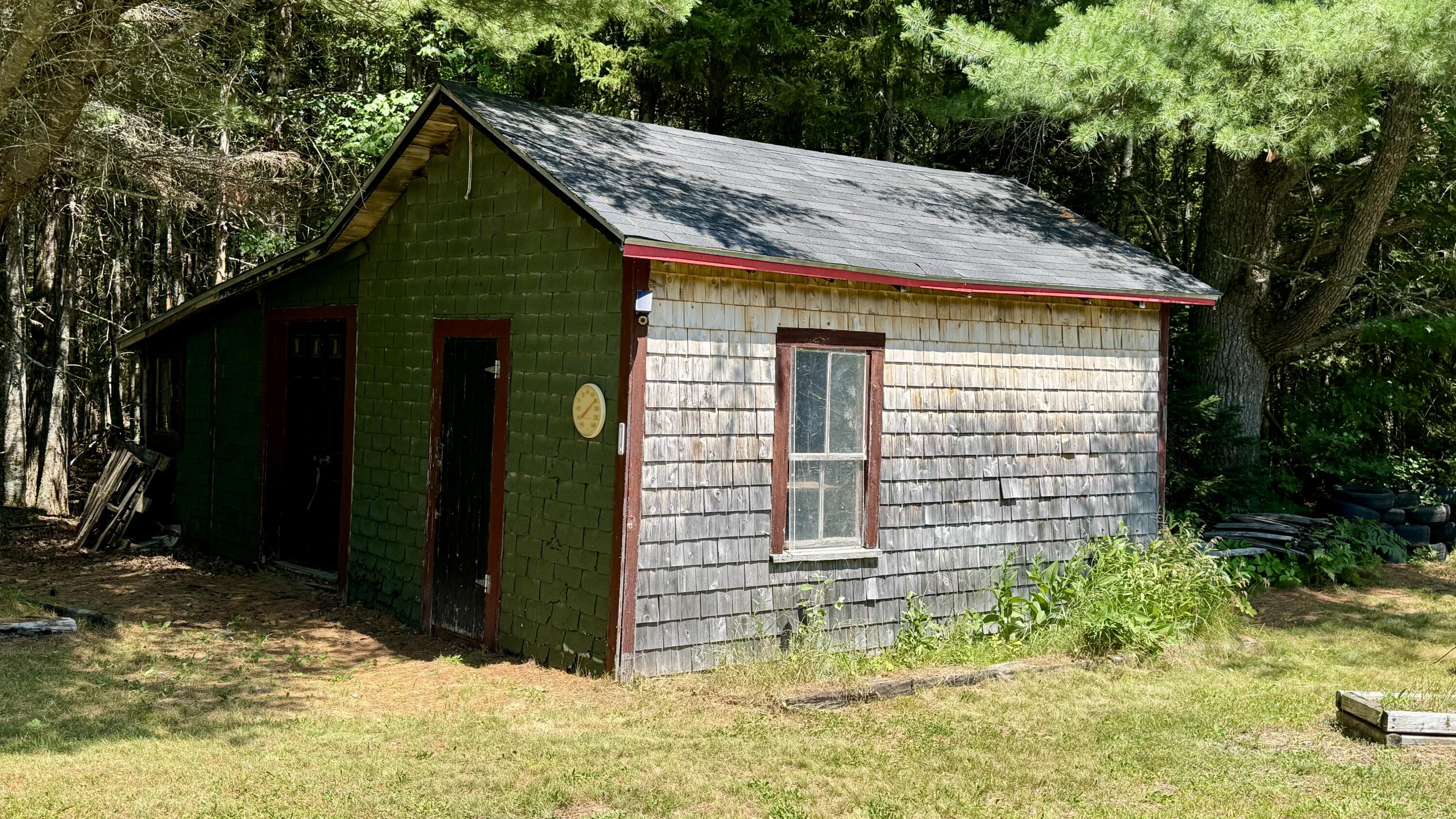 539 King Street Property Photo 45