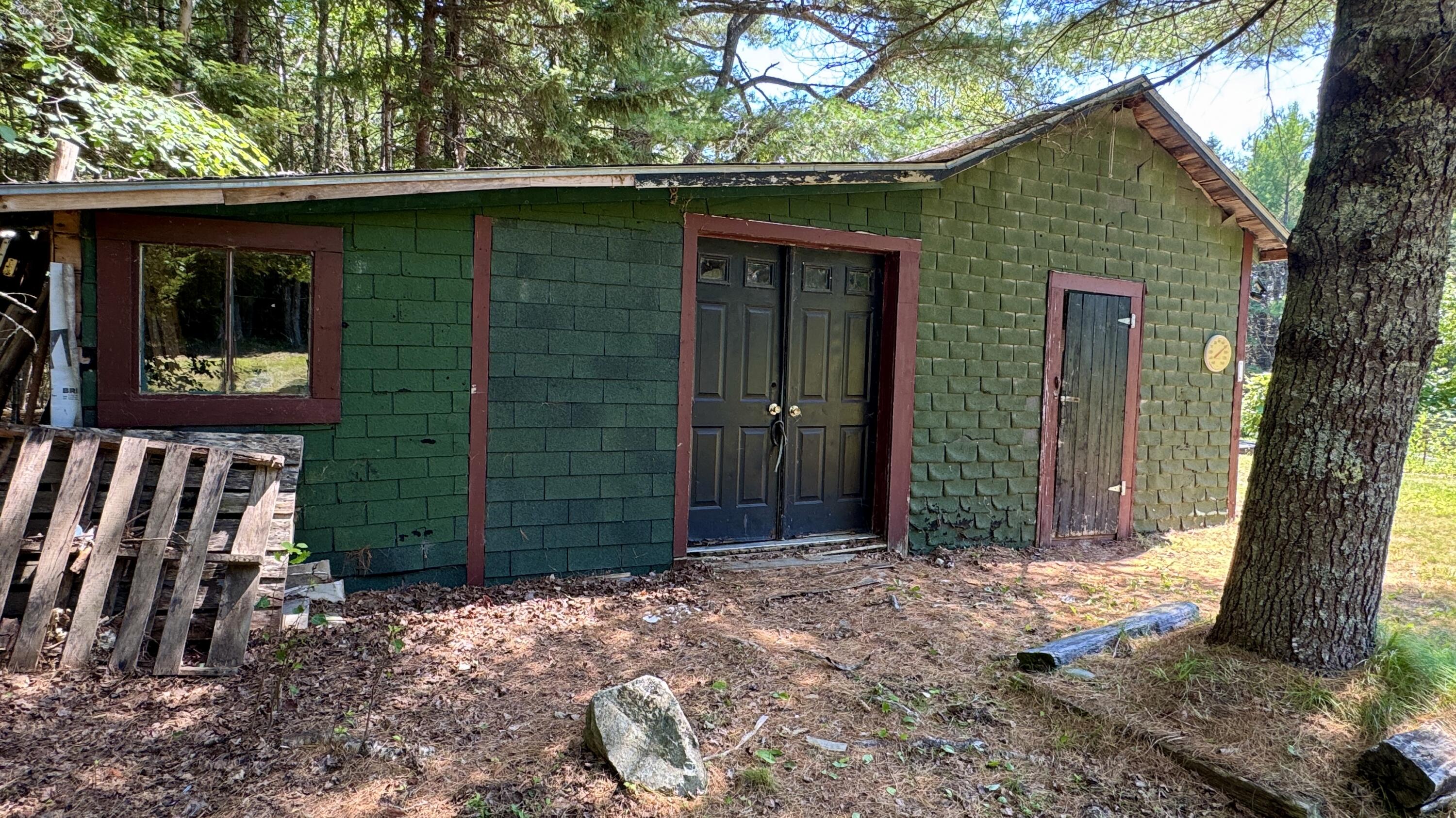 539 King Street Property Photo 46