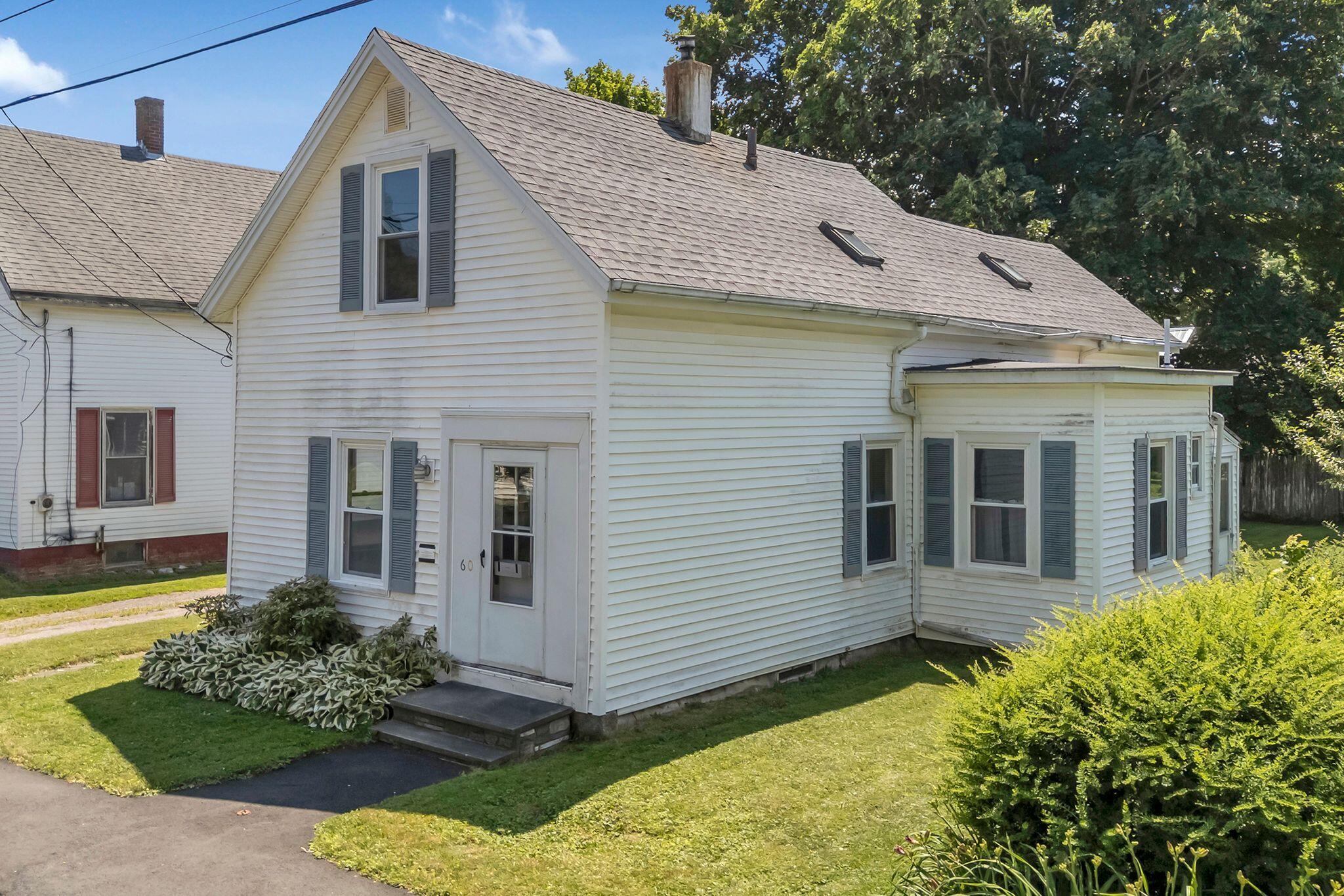 60 Willow Street Property Photo 14