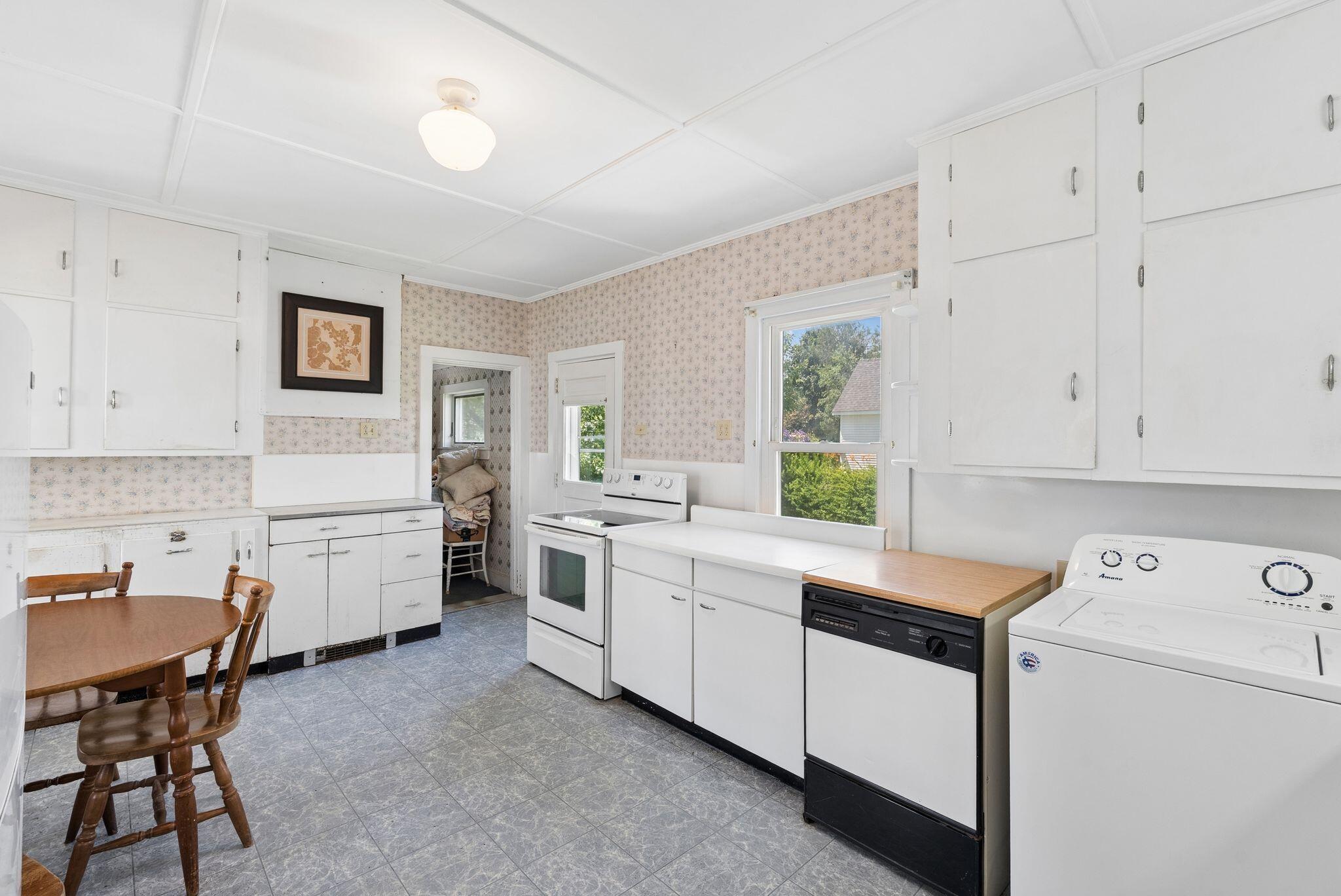 60 Willow Street Property Photo 26