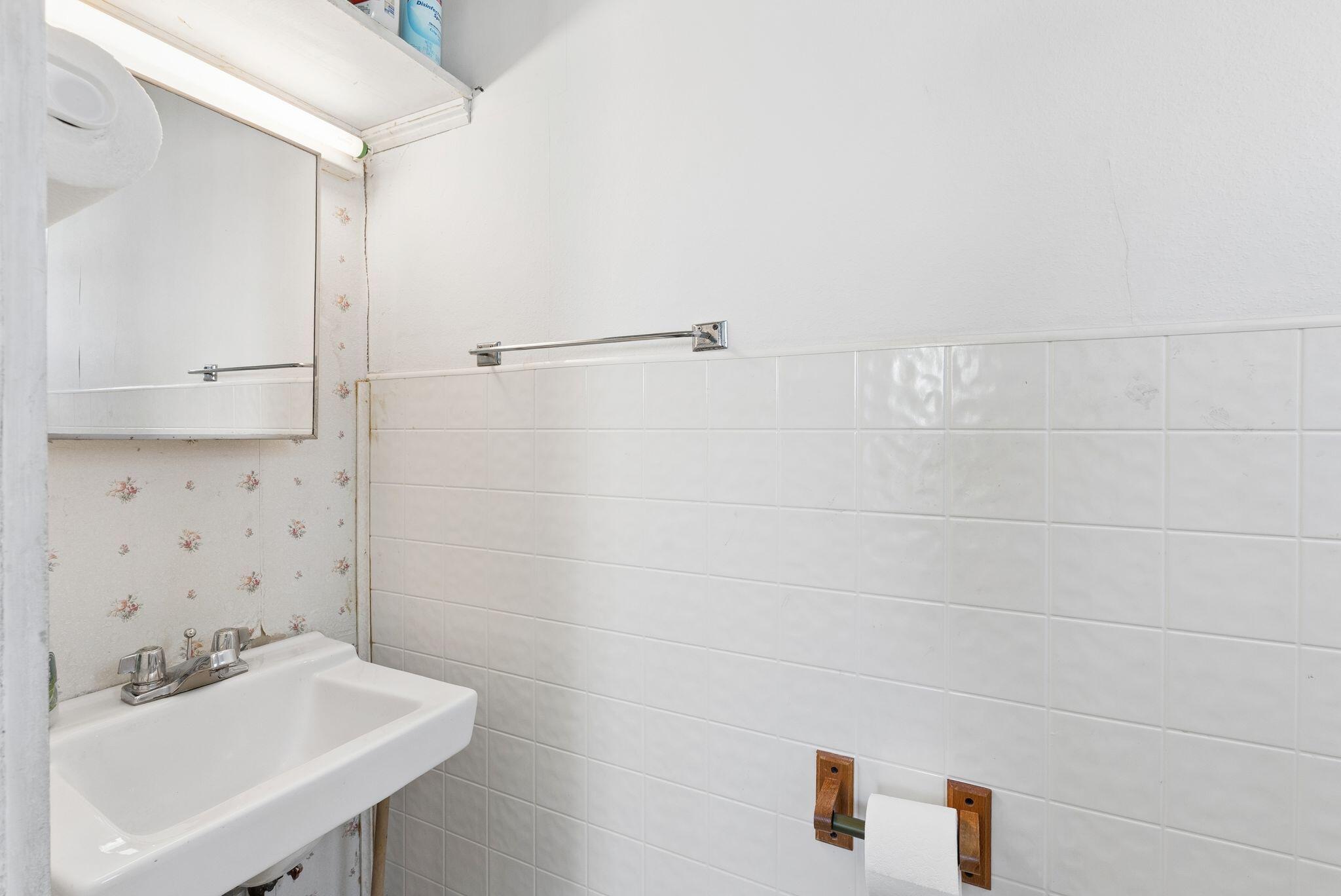 60 Willow Street Property Photo 38