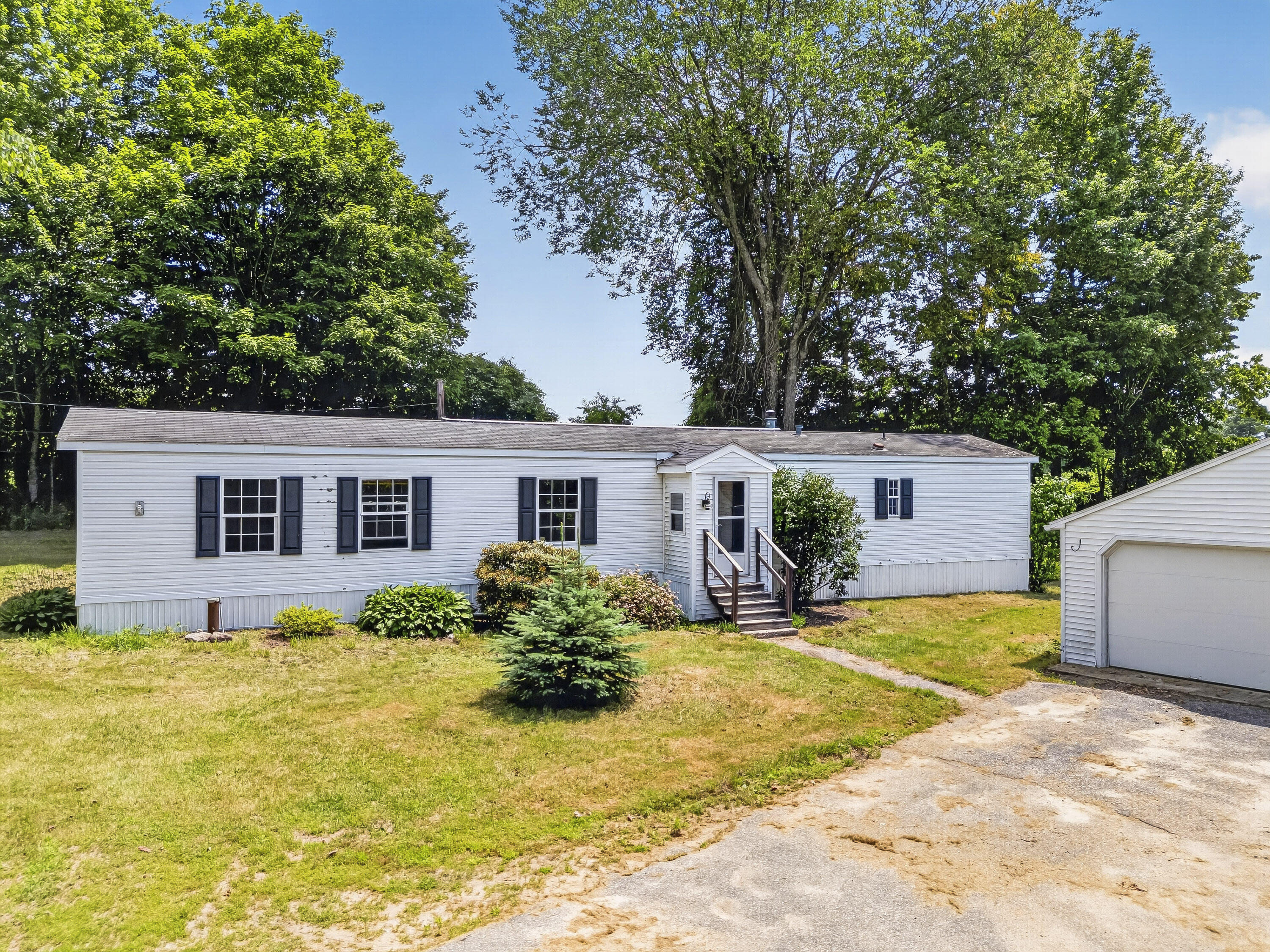 263 Shaw Hill Road Property Photo 2