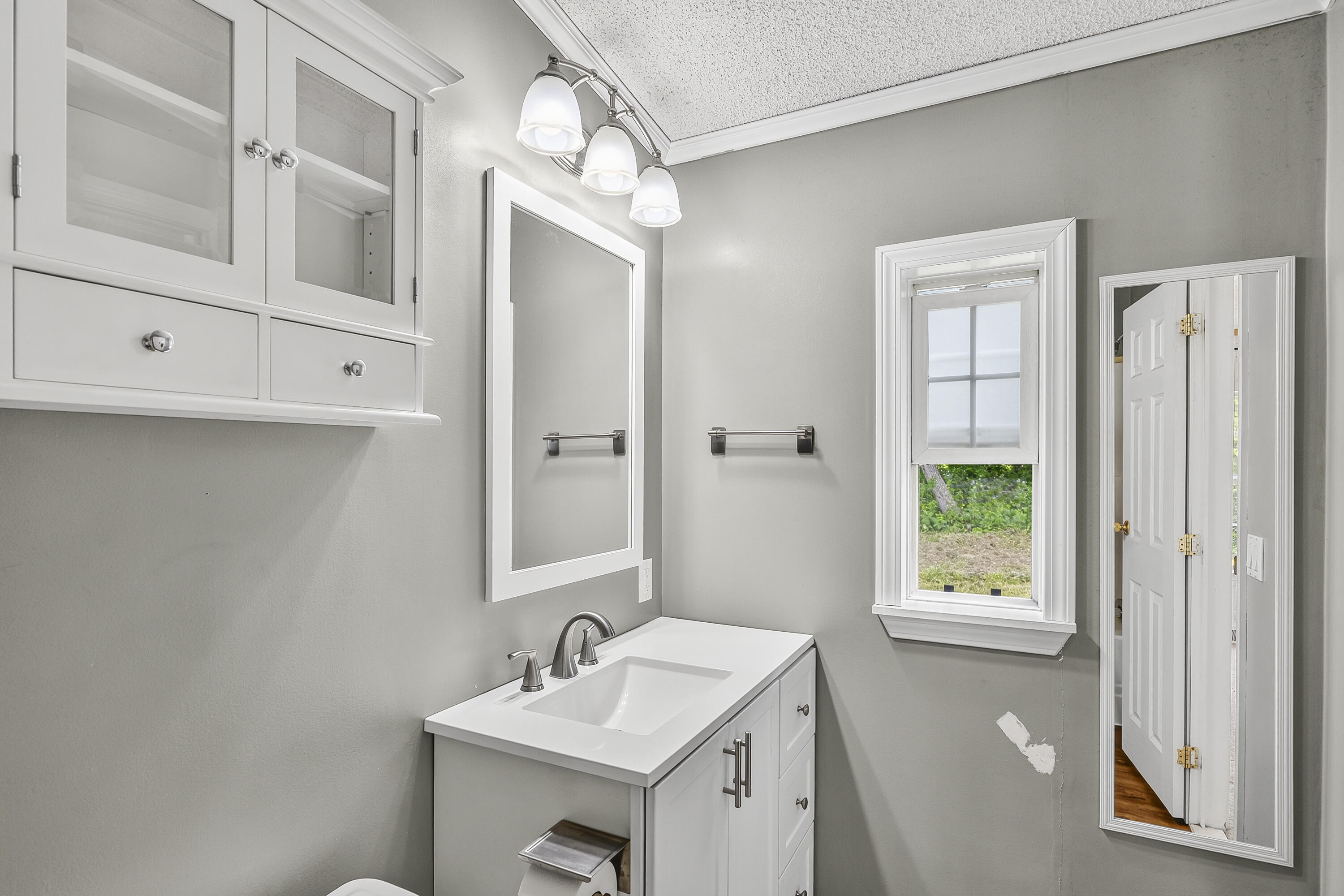 263 Shaw Hill Road Property Photo 16