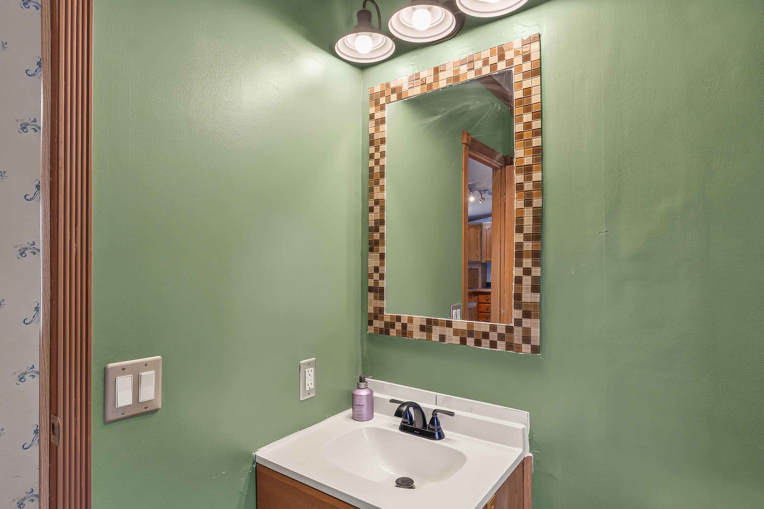 263 Shaw Hill Road Property Photo 23