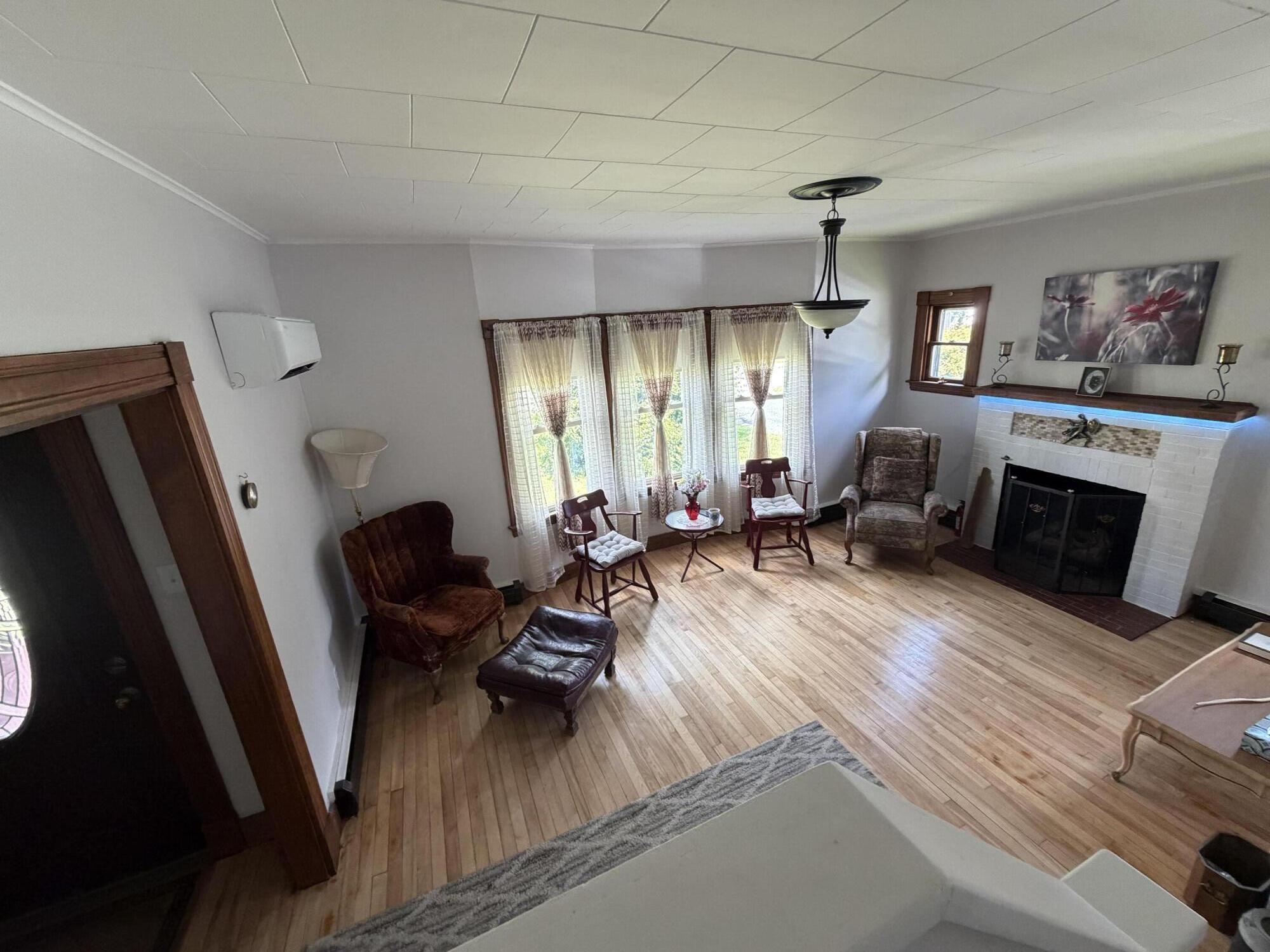 11 Vaughn Street Property Photo 4