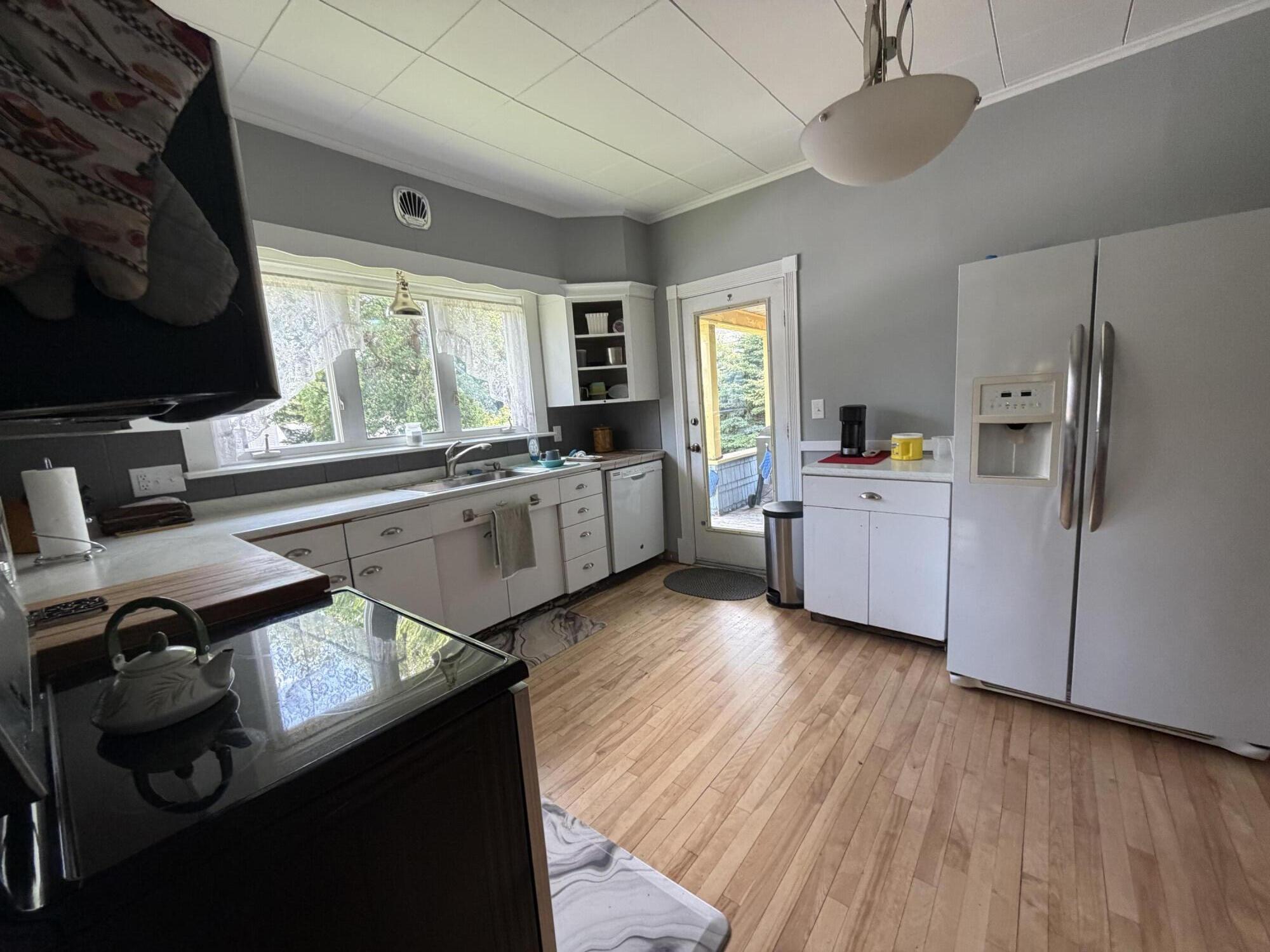11 Vaughn Street Property Photo 7