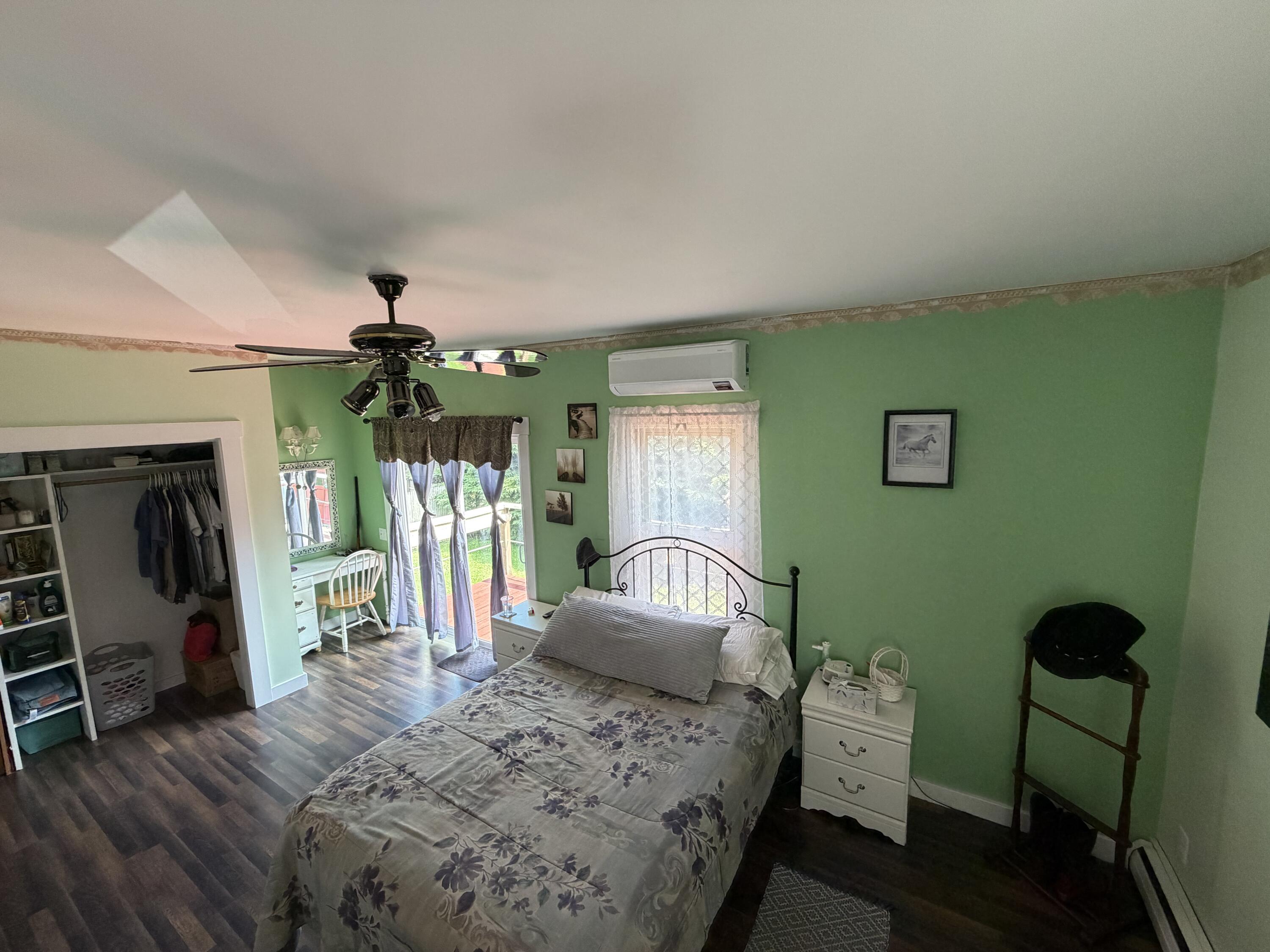 11 Vaughn Street Property Photo 18