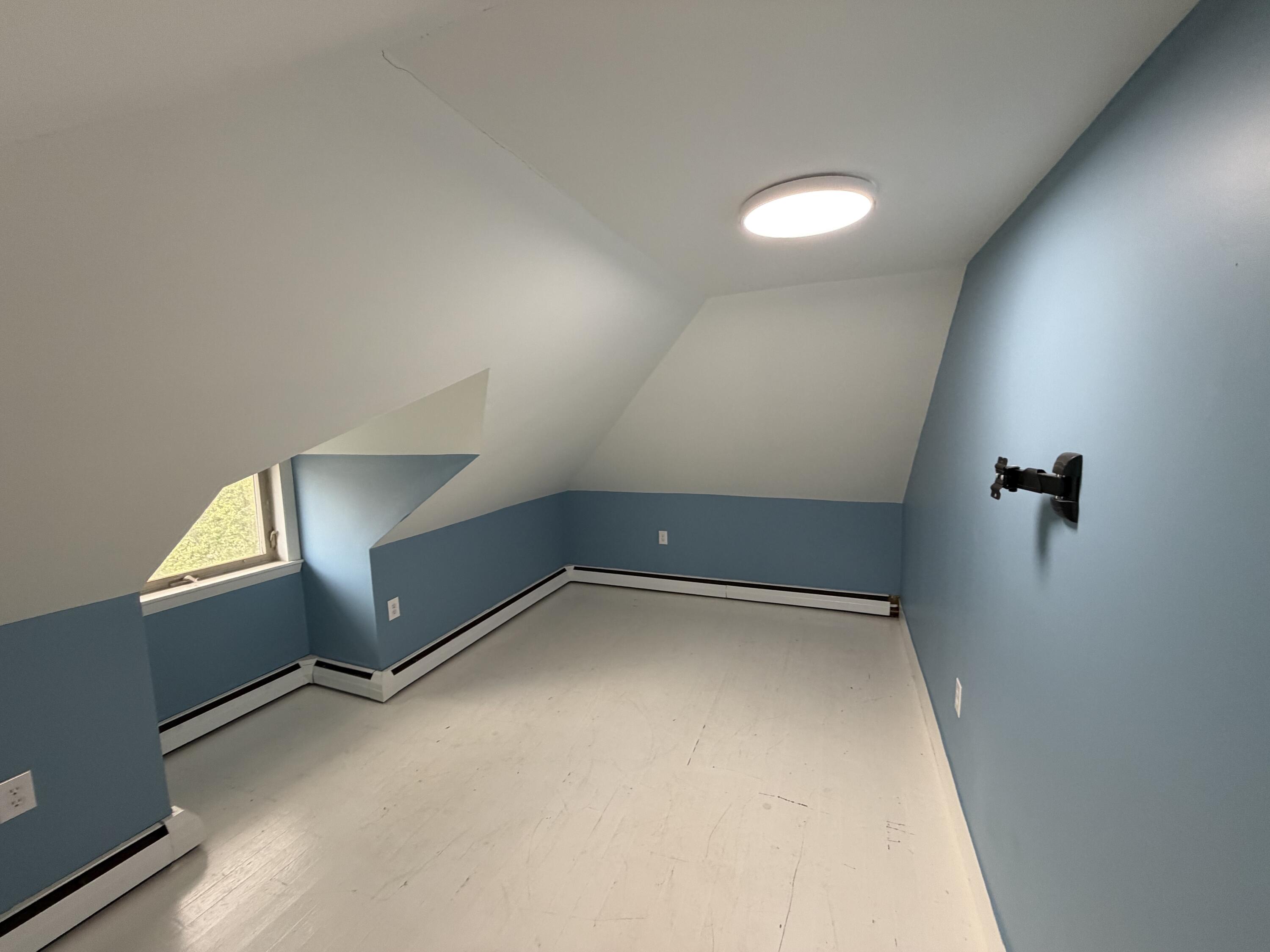 11 Vaughn Street Property Photo 30