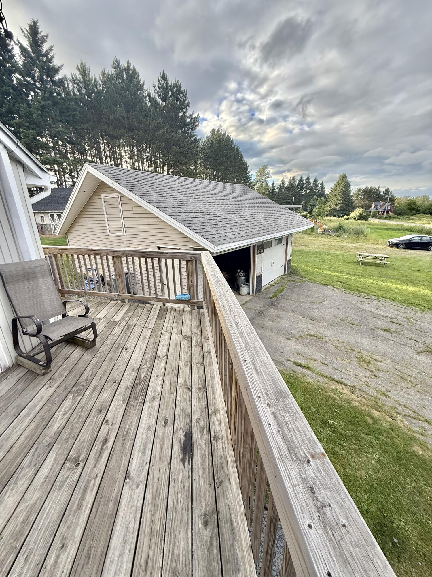 8 Caron Road Property Photo 5