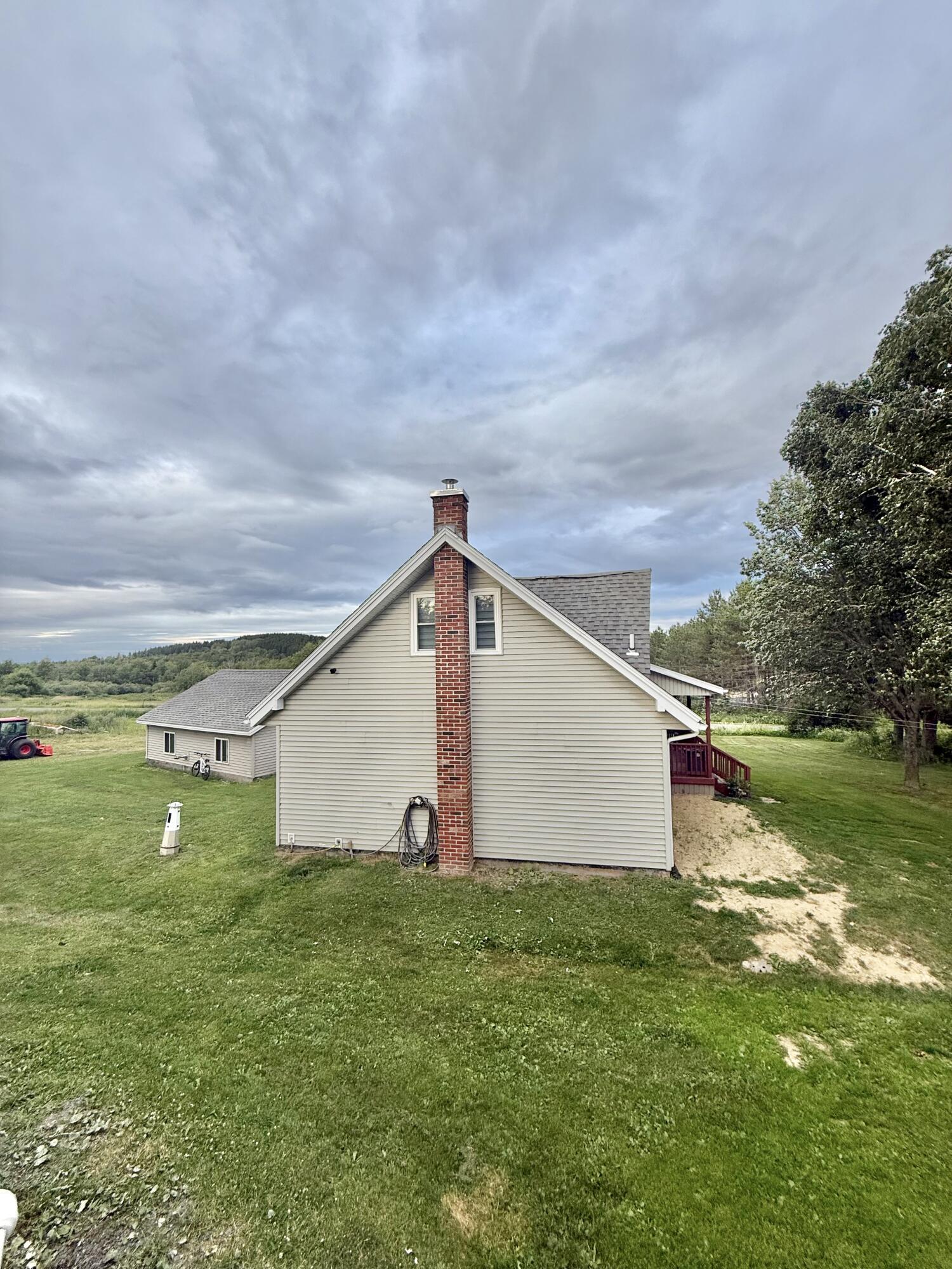 8 Caron Road Property Photo 9