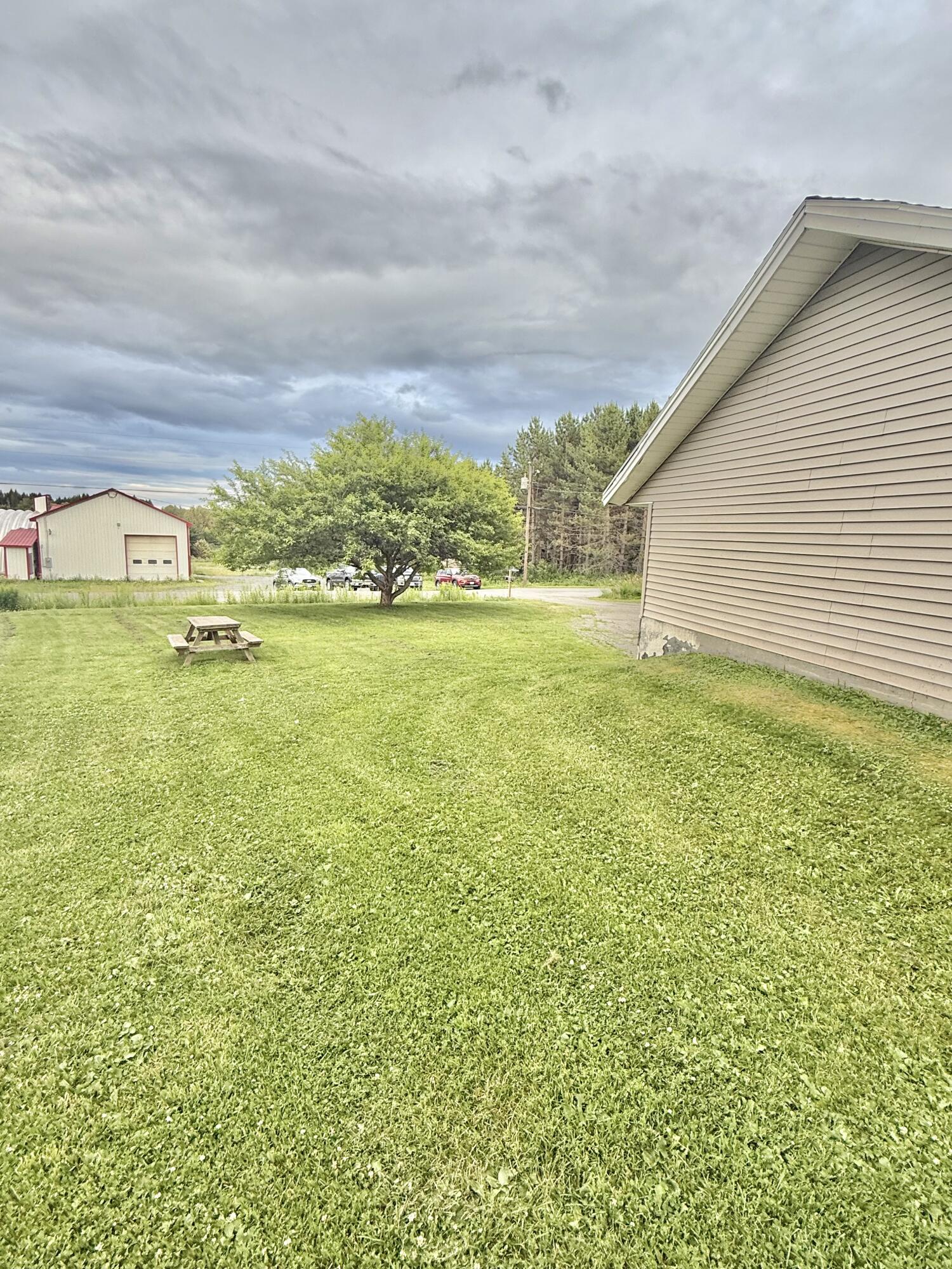 8 Caron Road Property Photo 11