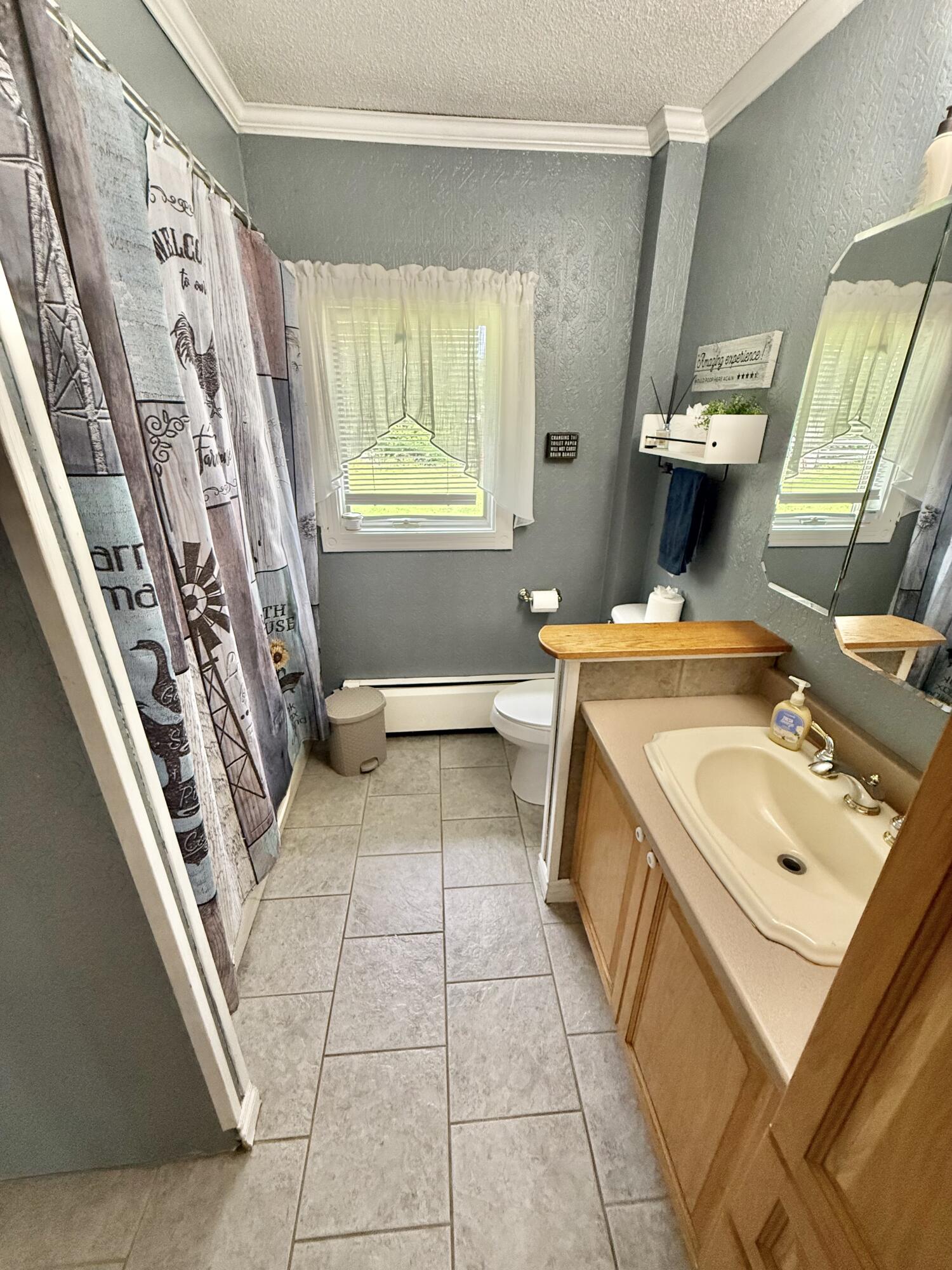 8 Caron Road Property Photo 37