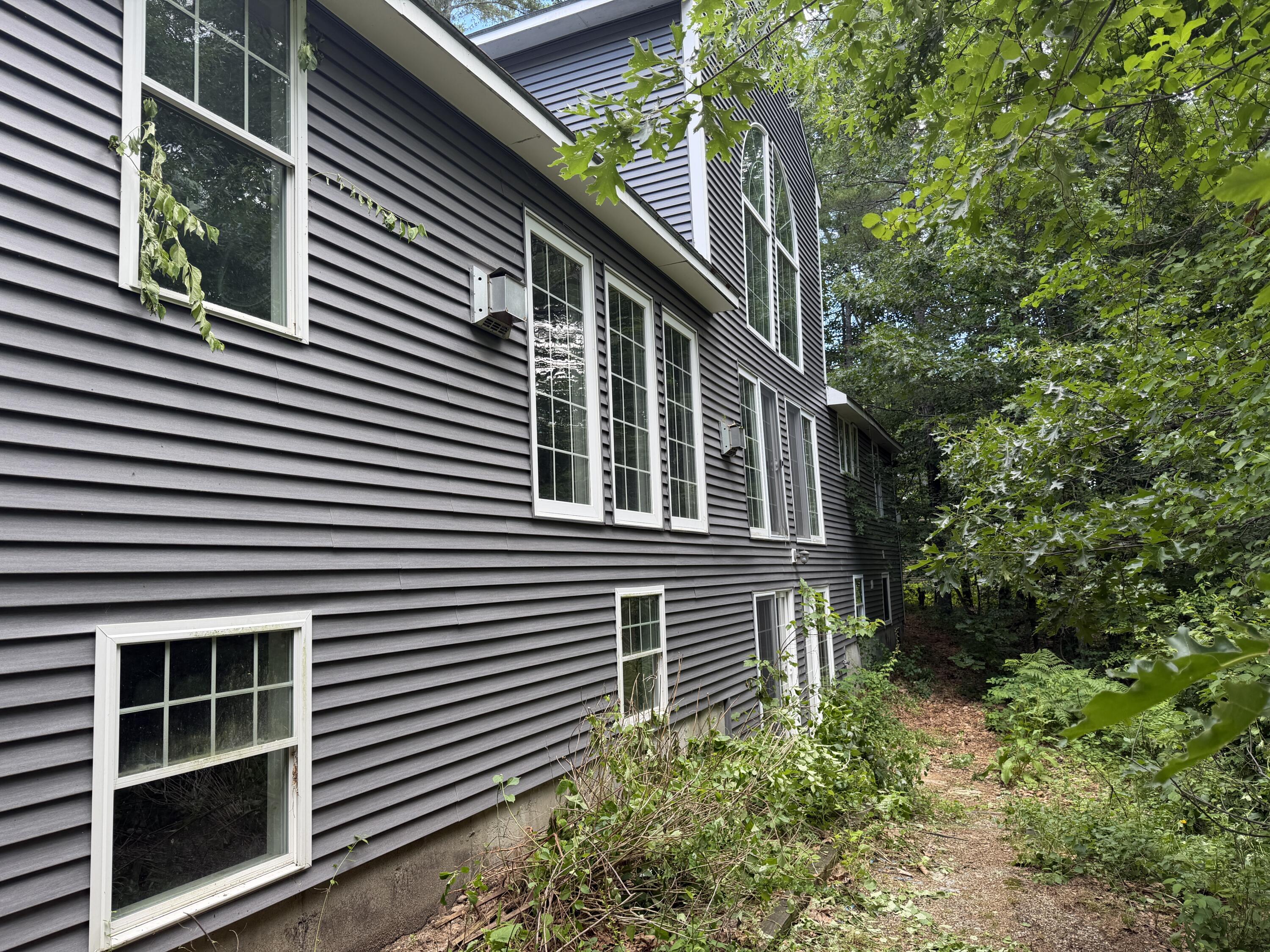 14 Emerson Drive Property Photo 10