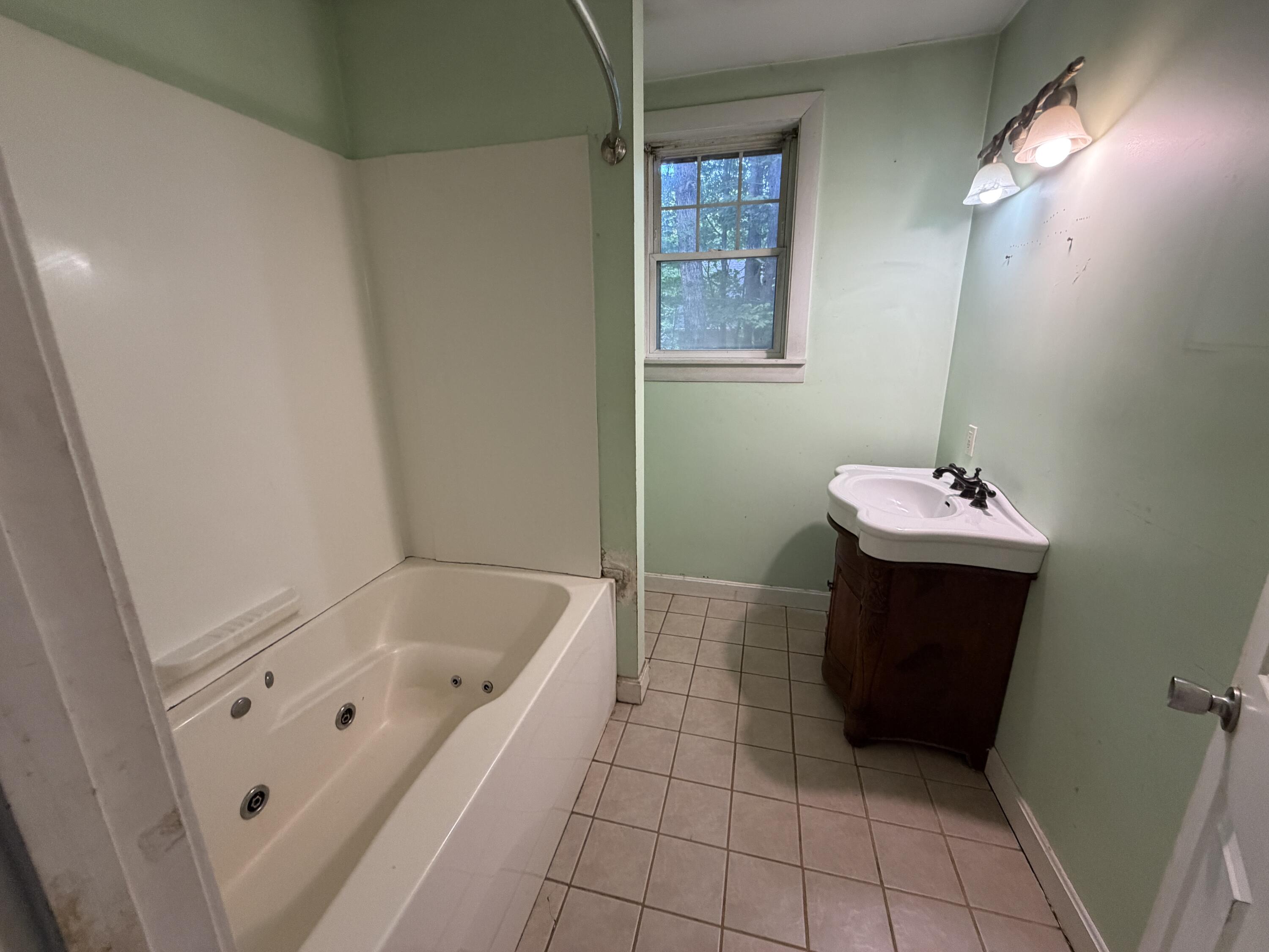 14 Emerson Drive Property Photo 28