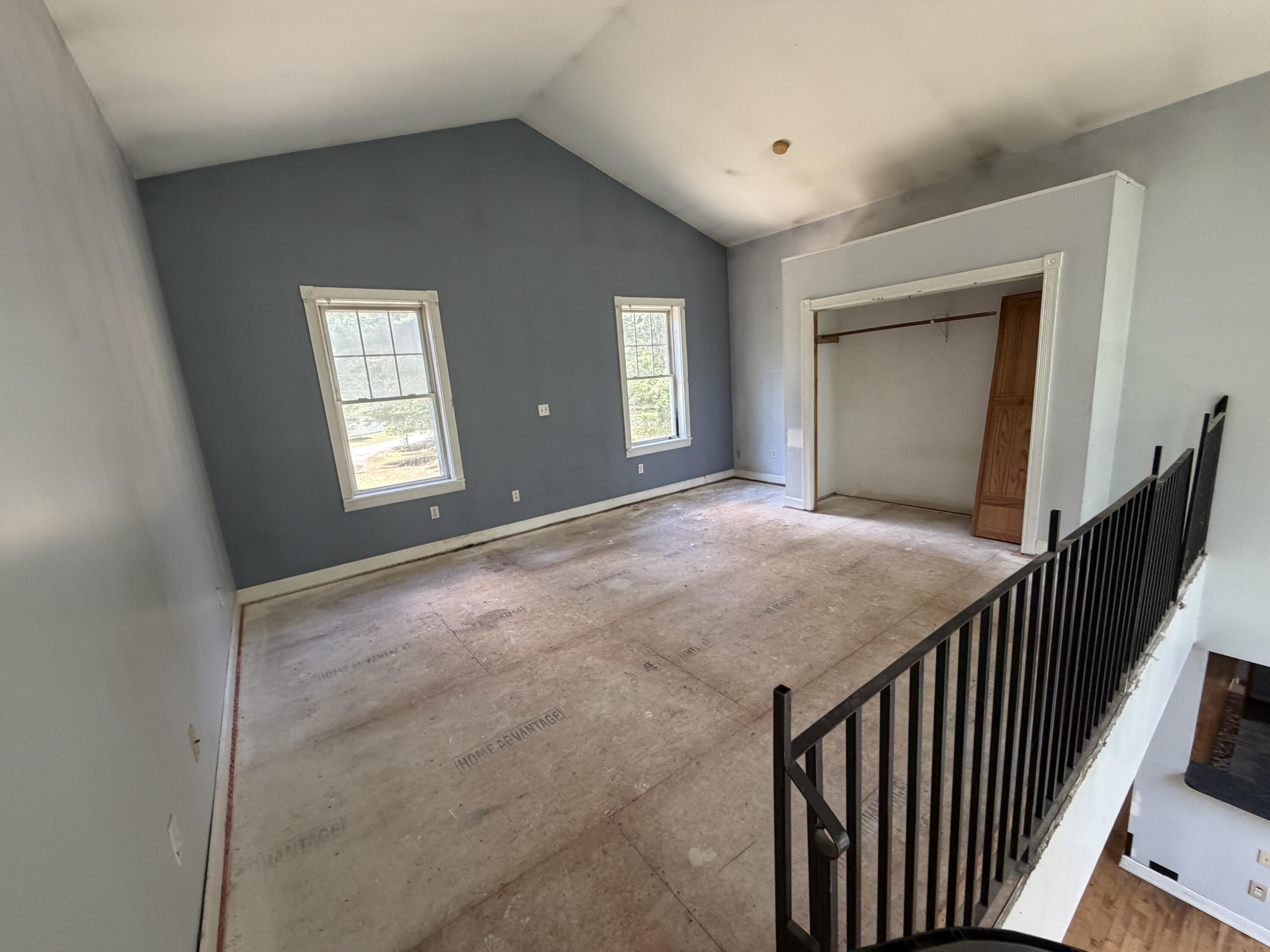 14 Emerson Drive Property Photo 32