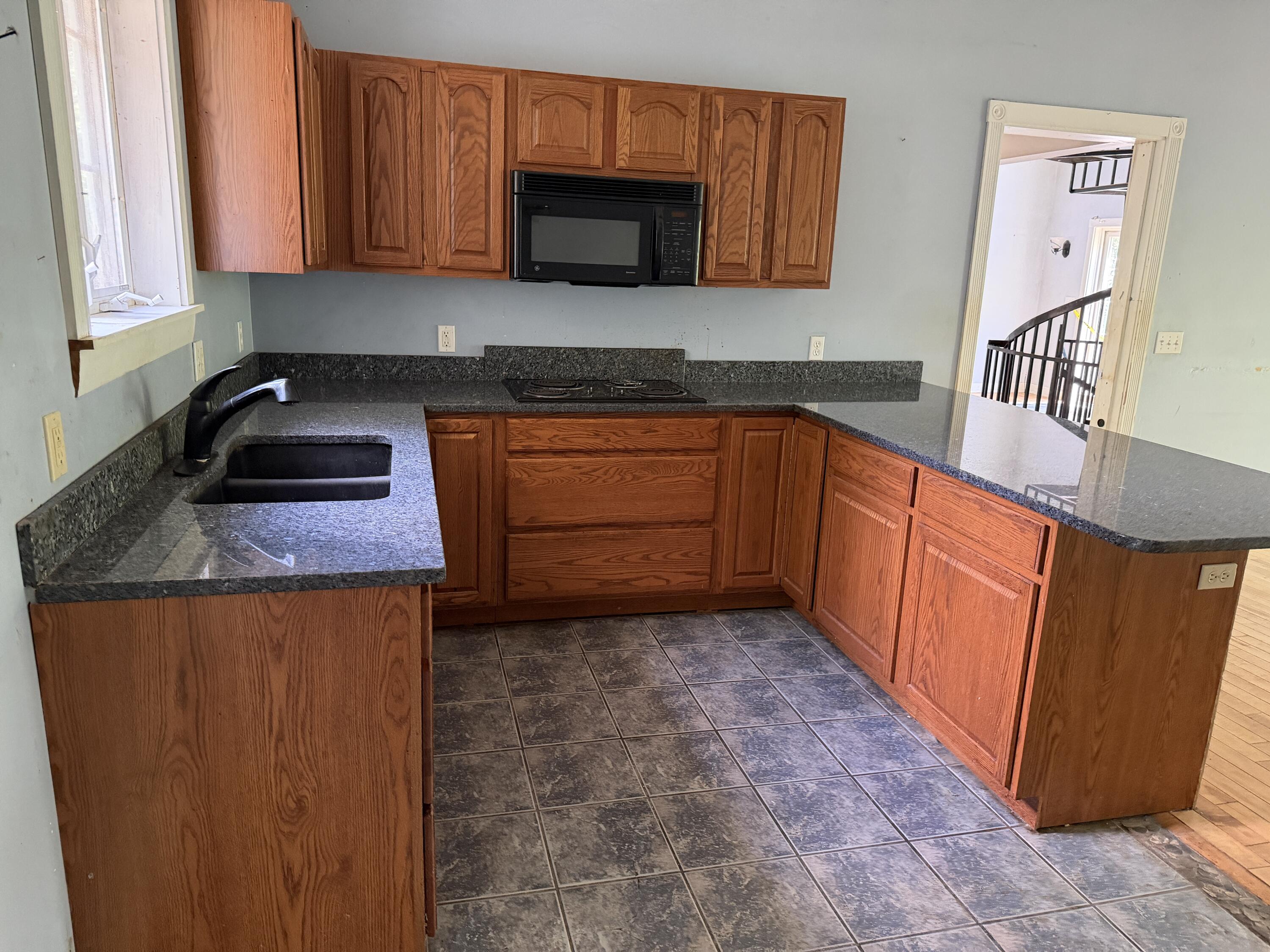 14 Emerson Drive Property Photo 36