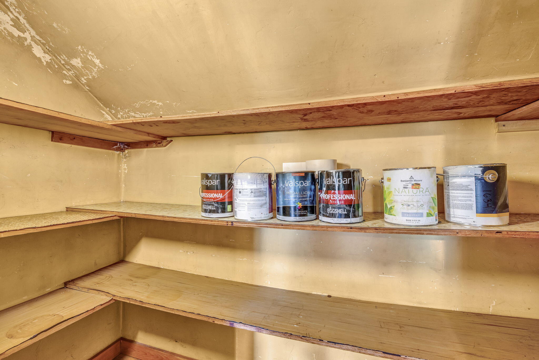 383 Benedicta Road Property Photo 16