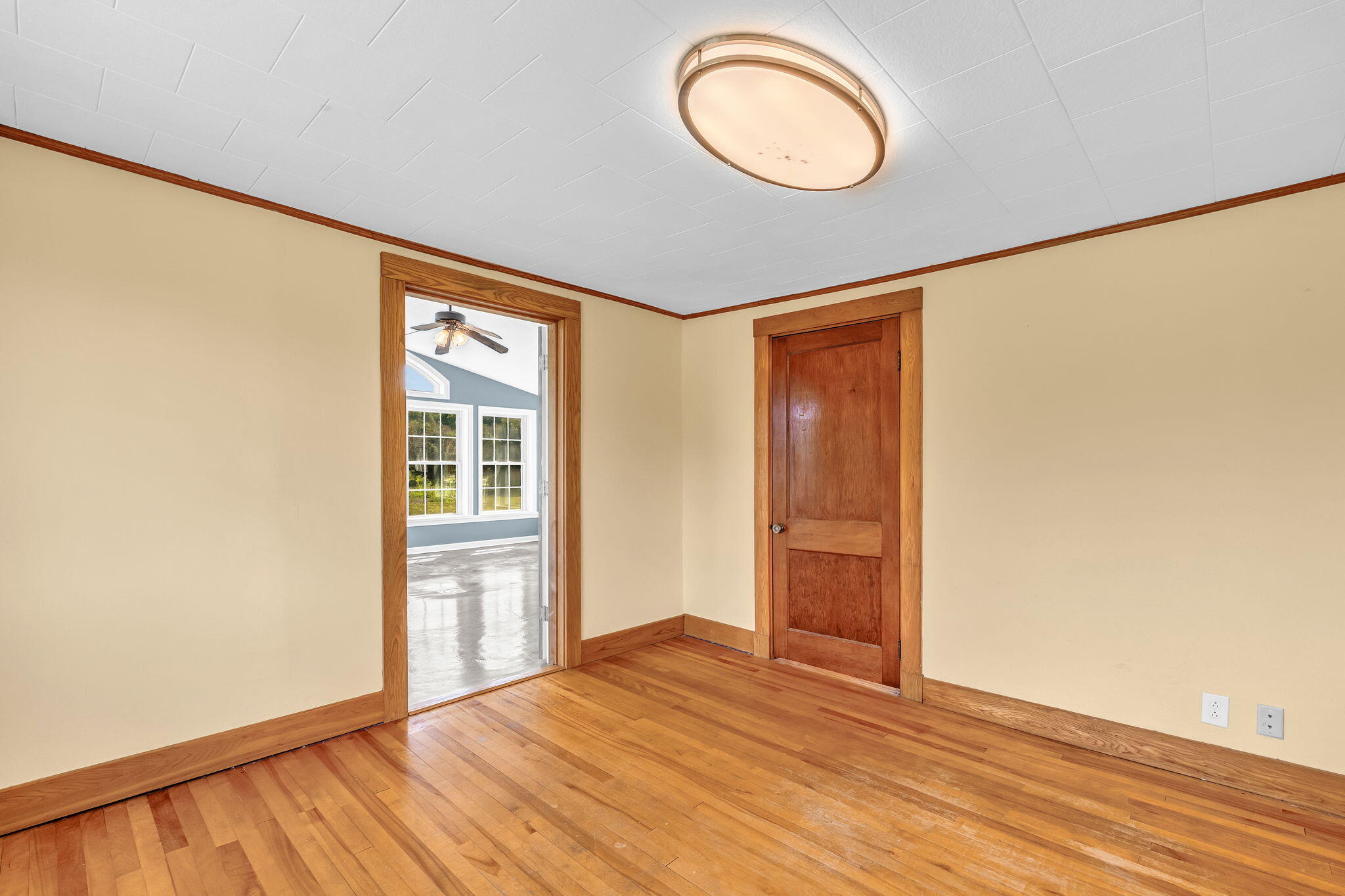 383 Benedicta Road Property Photo 25