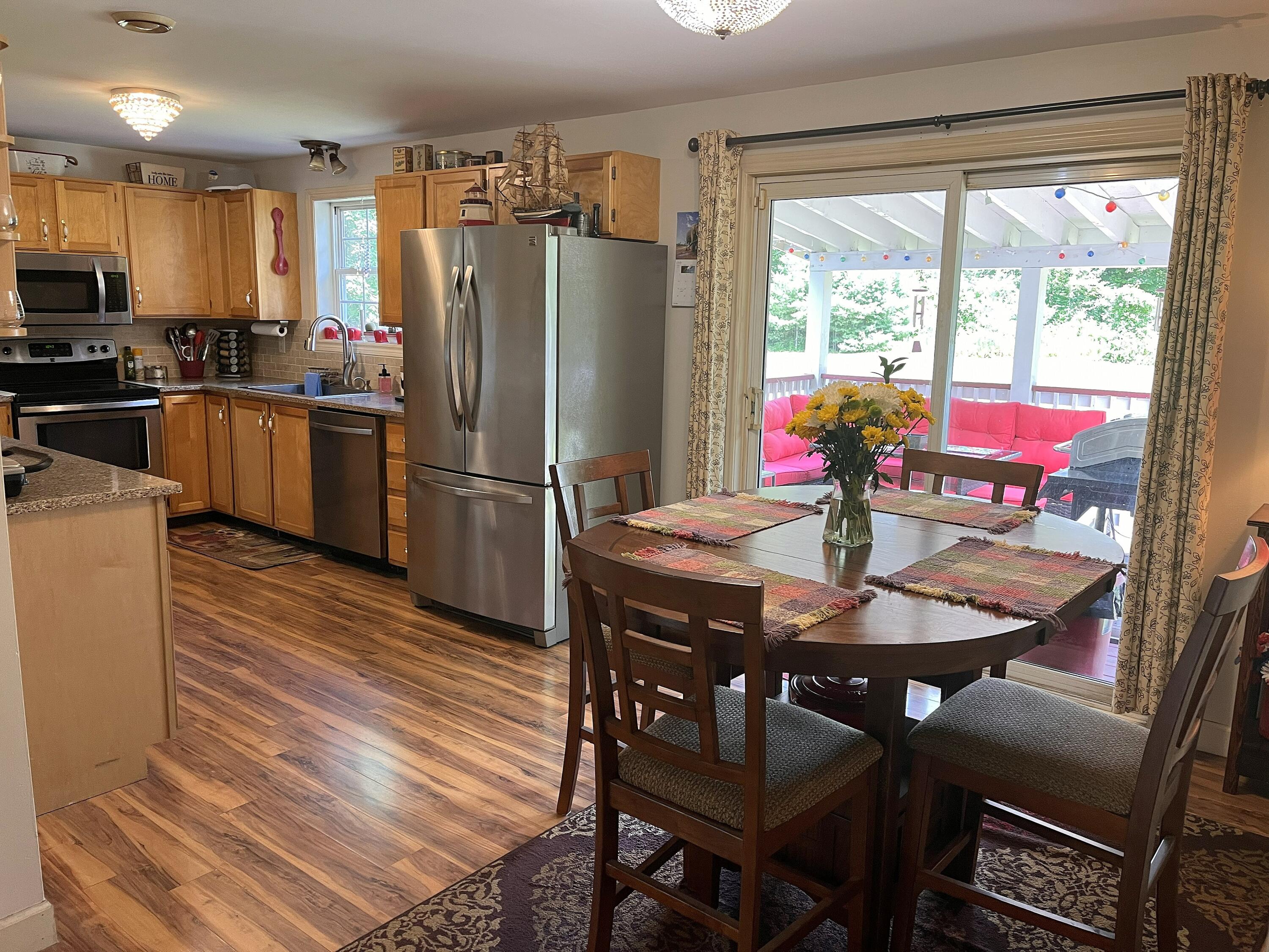 6 Waycross Way Property Photo 5