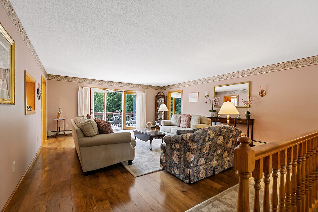26 S Reynolds Road Property Photo 25