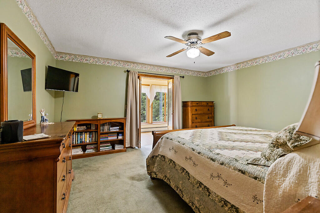 26 S Reynolds Road Property Photo 33